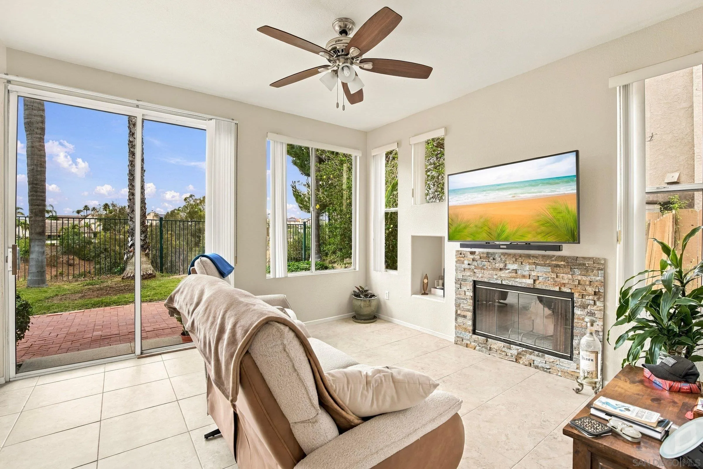 https://cdn.realtyfeed.com/cdn/127/260023128/b278214f49ab2b03be4274c2666c7dd5.webp