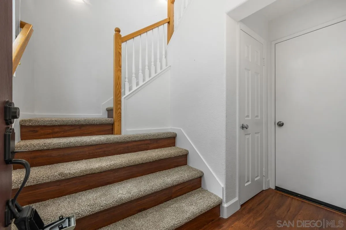 2710 E Evans Road Unit 2, San Diego, CA 92106 - Photo 4 of 43, San Diego, CA