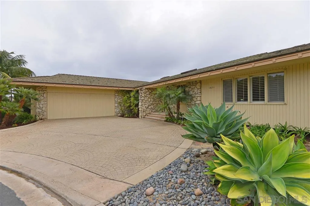 1671 Paseo Bonita, La Jolla, CA 92037 - Photo 2 of 16, La Jolla, CA