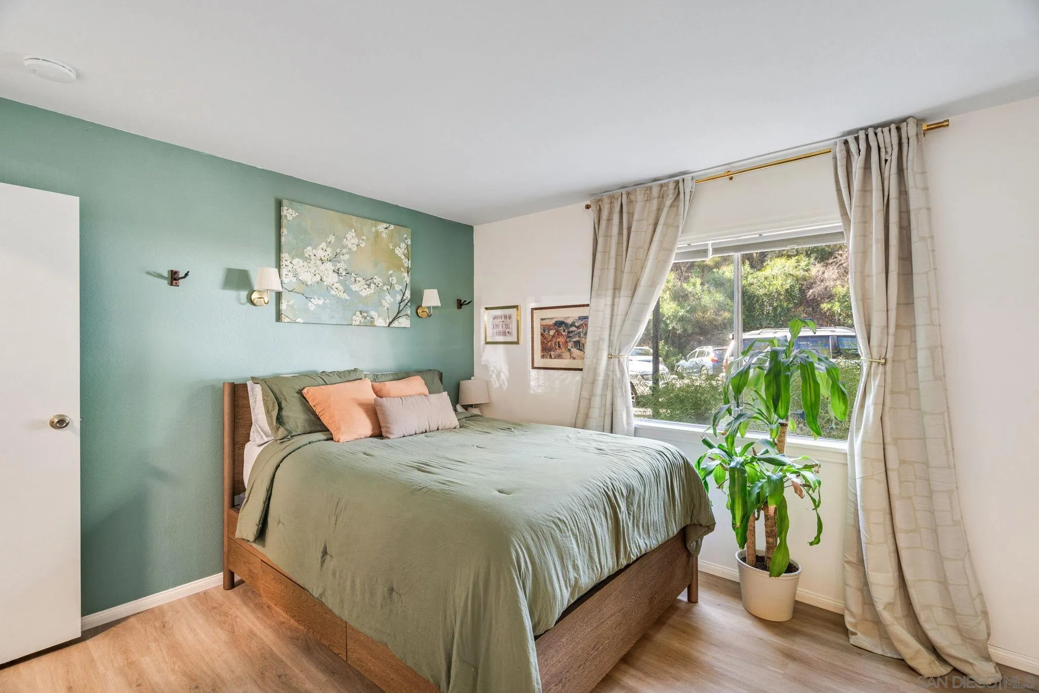 https://cdn.realtyfeed.com/cdn/127/260023134/65daaf0f89fb925f2765c1b05ea1488a.webp