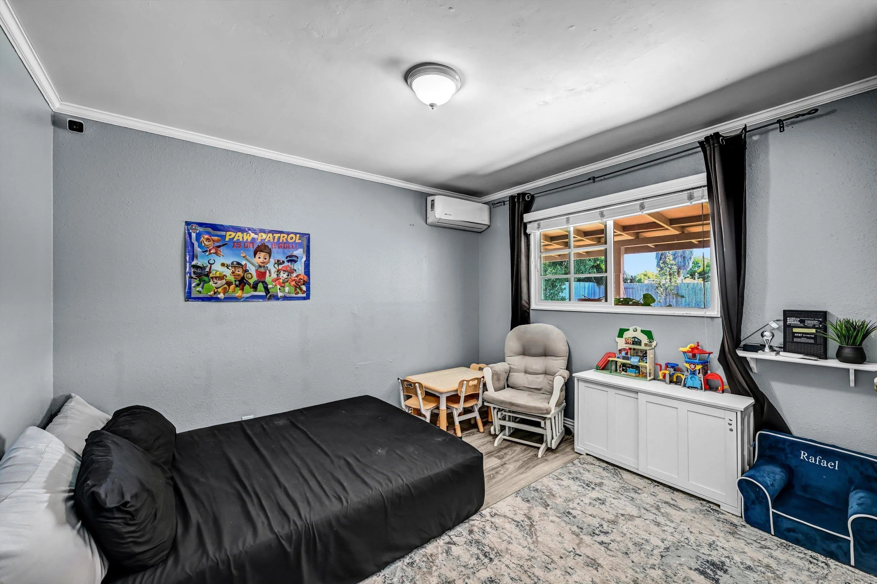 https://cdn.realtyfeed.com/cdn/127/260023135/edf6a2b69141109f0d71bad940ef8c77.webp