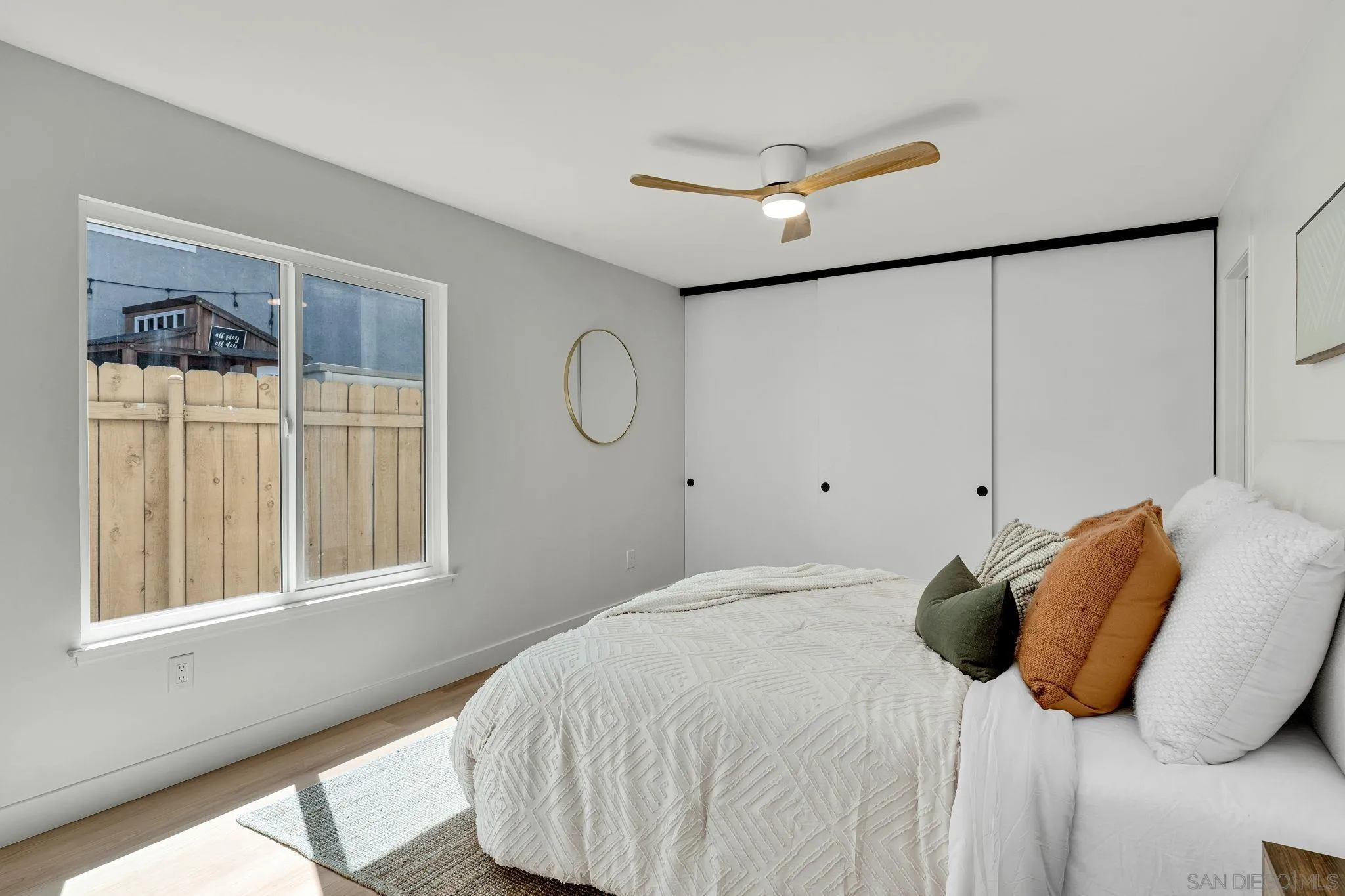 https://cdn.realtyfeed.com/cdn/127/260023138/0b42a621665e63160010d5e61c5f00e2.webp