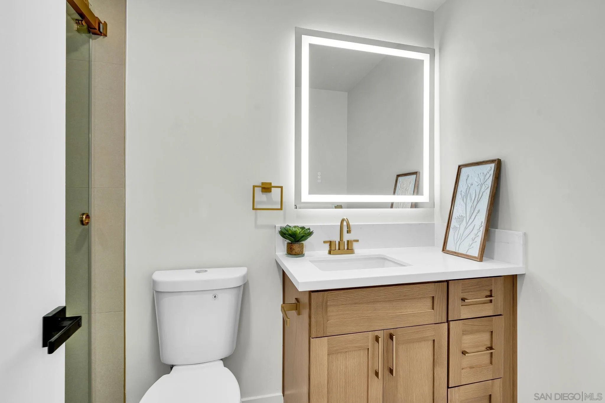 https://cdn.realtyfeed.com/cdn/127/260023138/6d3fe456548e4cd77f0bc1d8b88f1fc3.webp