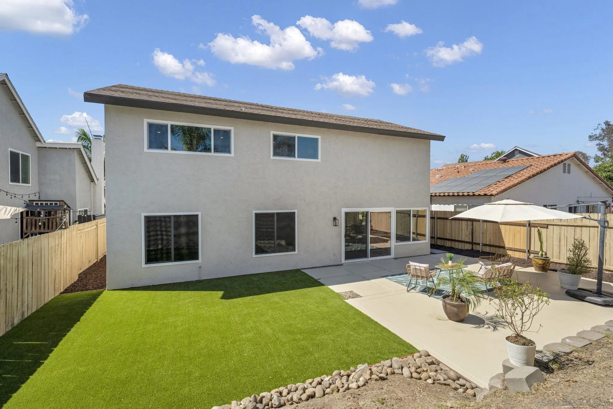 https://cdn.realtyfeed.com/cdn/127/260023138/963f073765f944771ca64416235dd314.webp