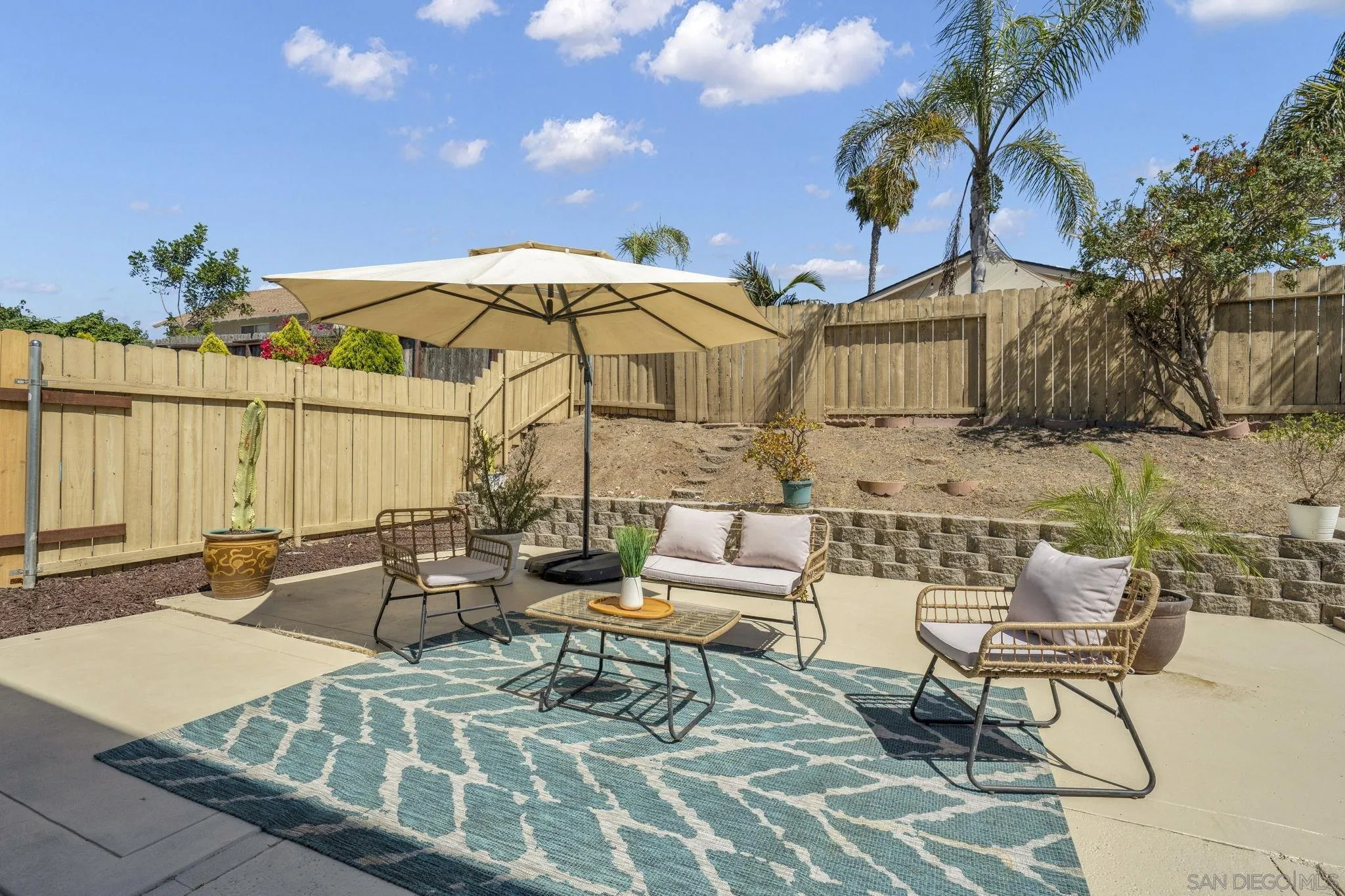 https://cdn.realtyfeed.com/cdn/127/260023138/aea7a446f9f6803f64eedfb1576f065c.webp