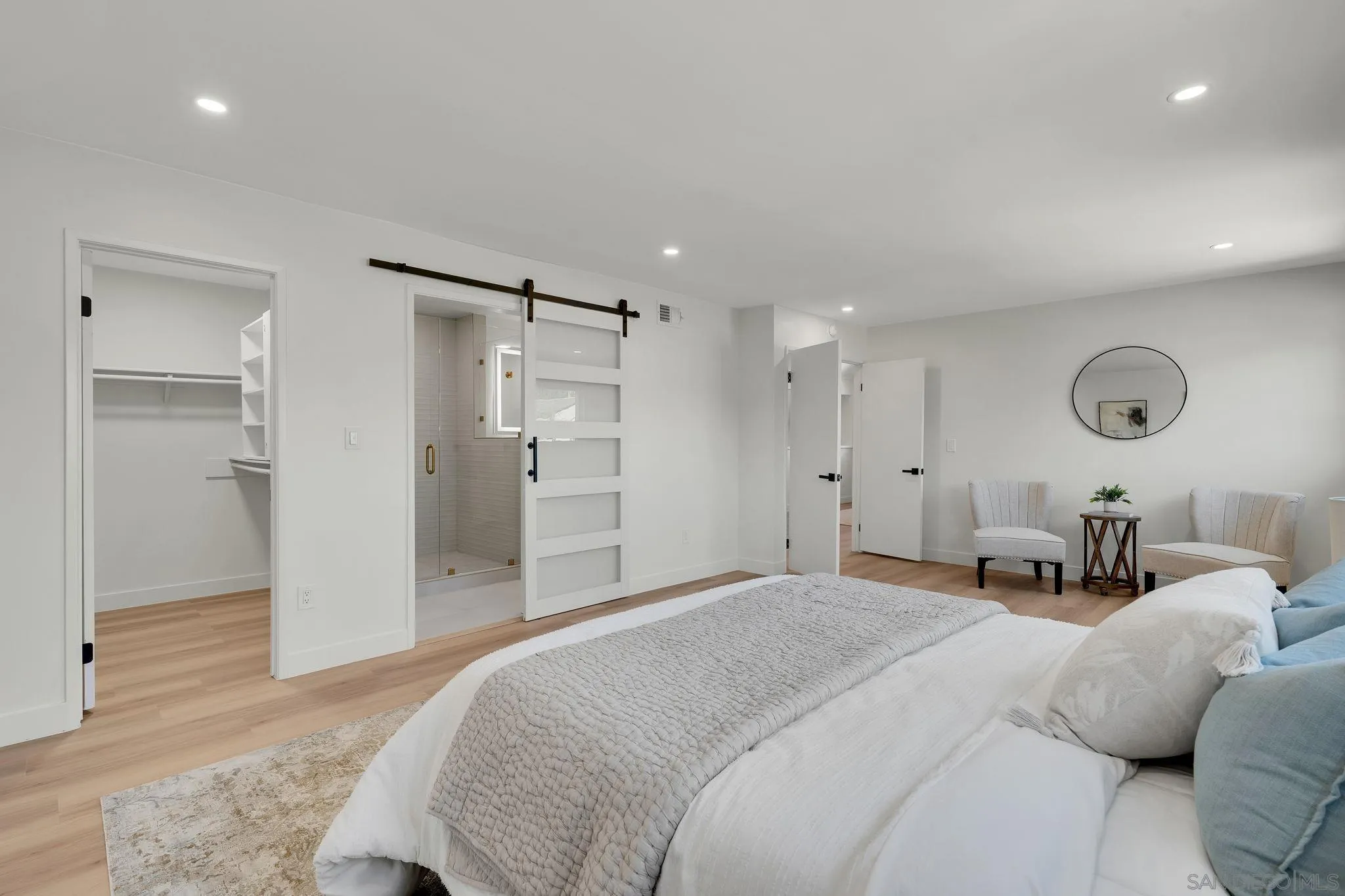 https://cdn.realtyfeed.com/cdn/127/260023138/c5ee8b551f0b696091e3f7dc100946f0.webp