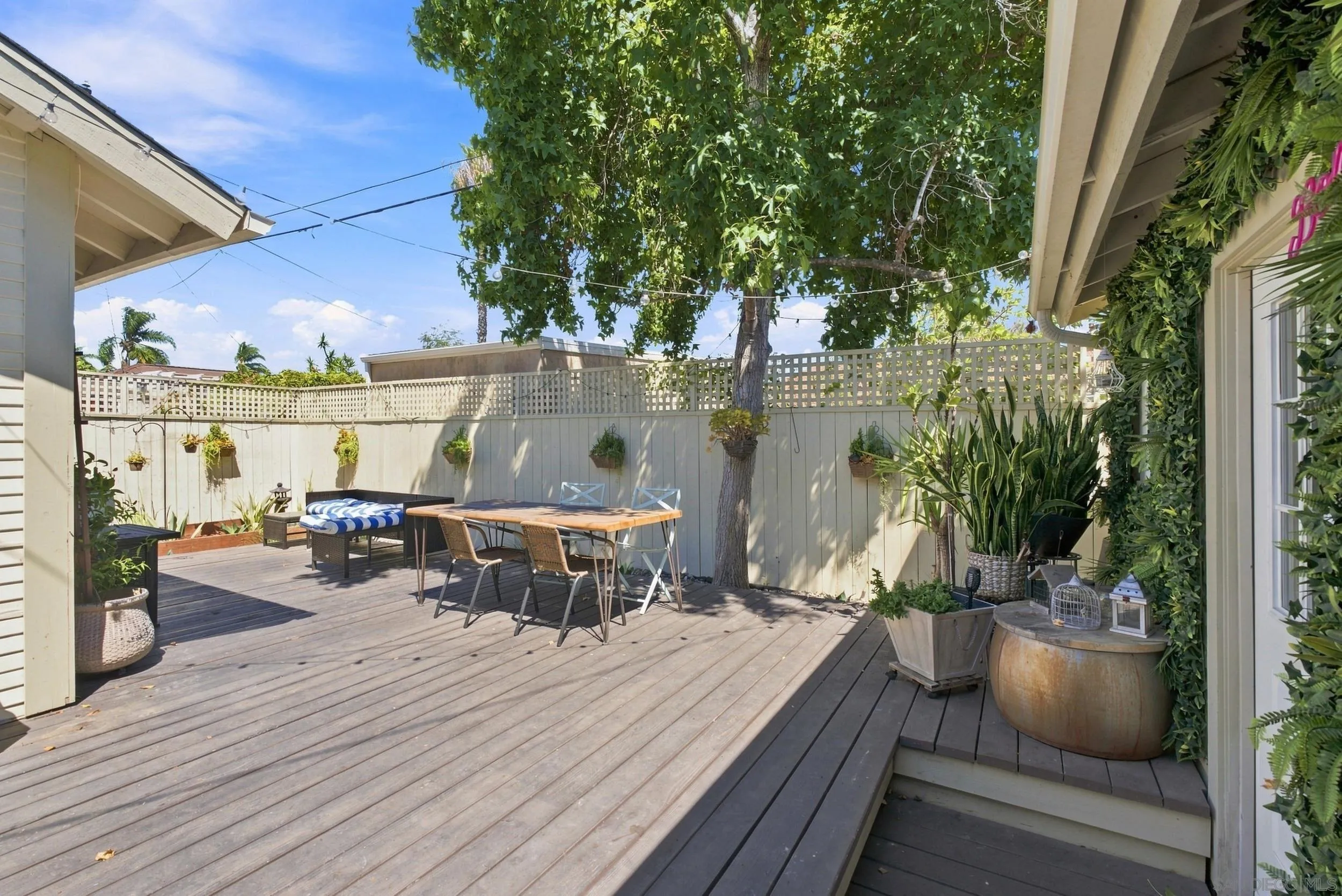 https://cdn.realtyfeed.com/cdn/127/260023142/23ce84bed3ba5e89766135485d58e29d.webp