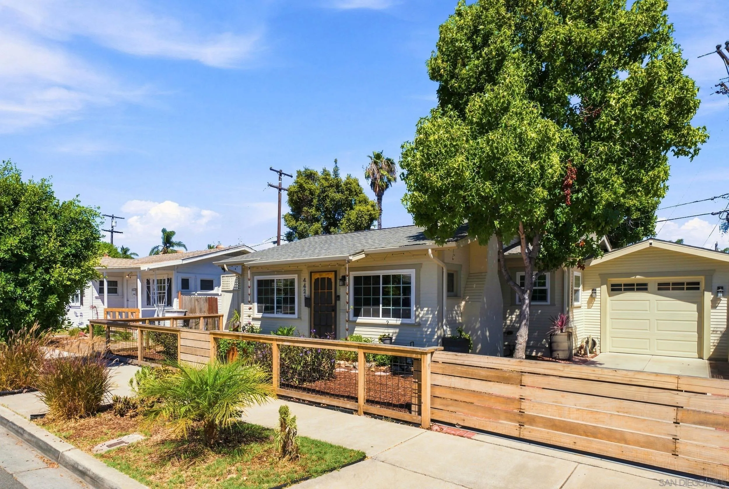 https://cdn.realtyfeed.com/cdn/127/260023142/2c80d7819076216a28dfc2f697c2f522.webp