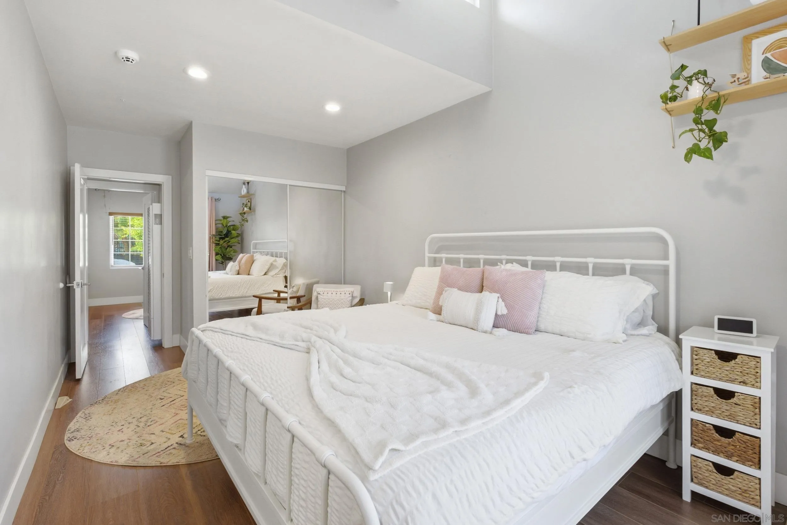 https://cdn.realtyfeed.com/cdn/127/260023142/96242163e6b05c5a6723478453444f3e.webp