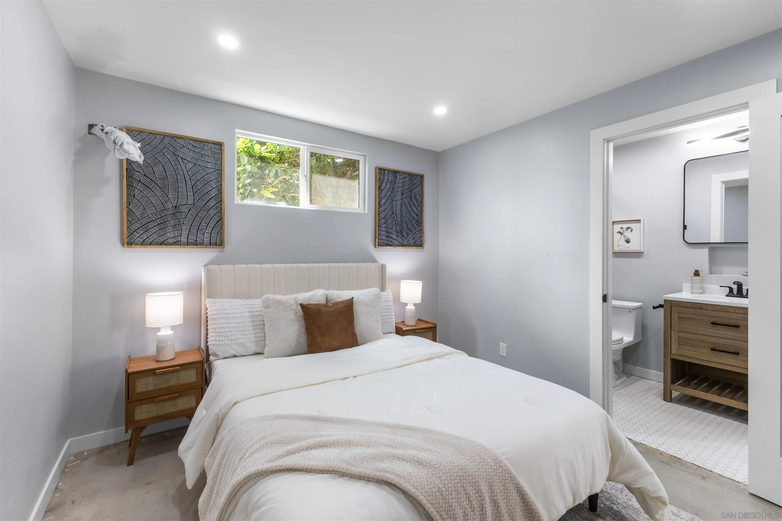 https://cdn.realtyfeed.com/cdn/127/260023143/3d6d717cb0419e135925791ee55e7db0.webp