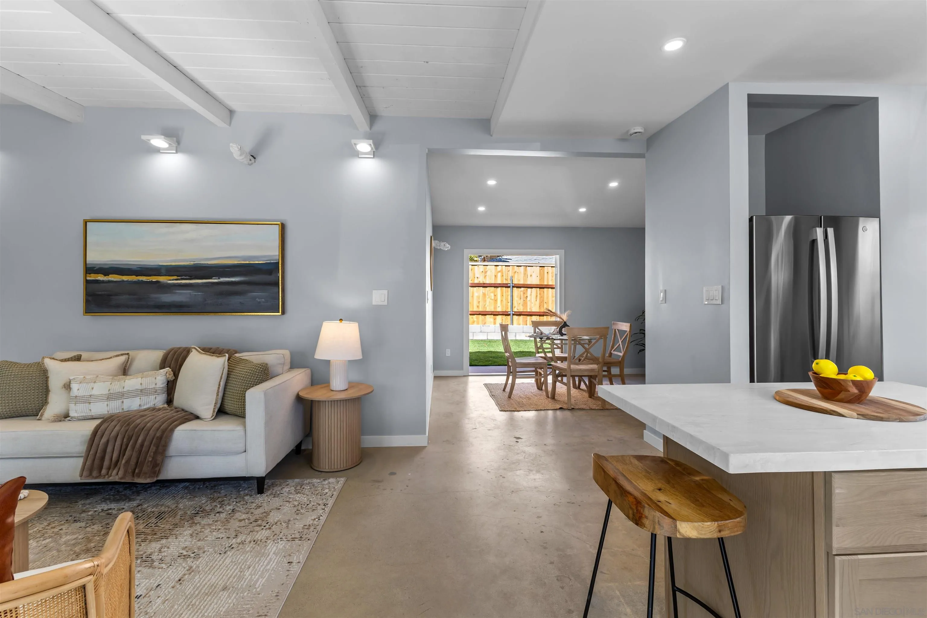https://cdn.realtyfeed.com/cdn/127/260023143/4f1cbbec9e695e262079f1bddb962ade.webp