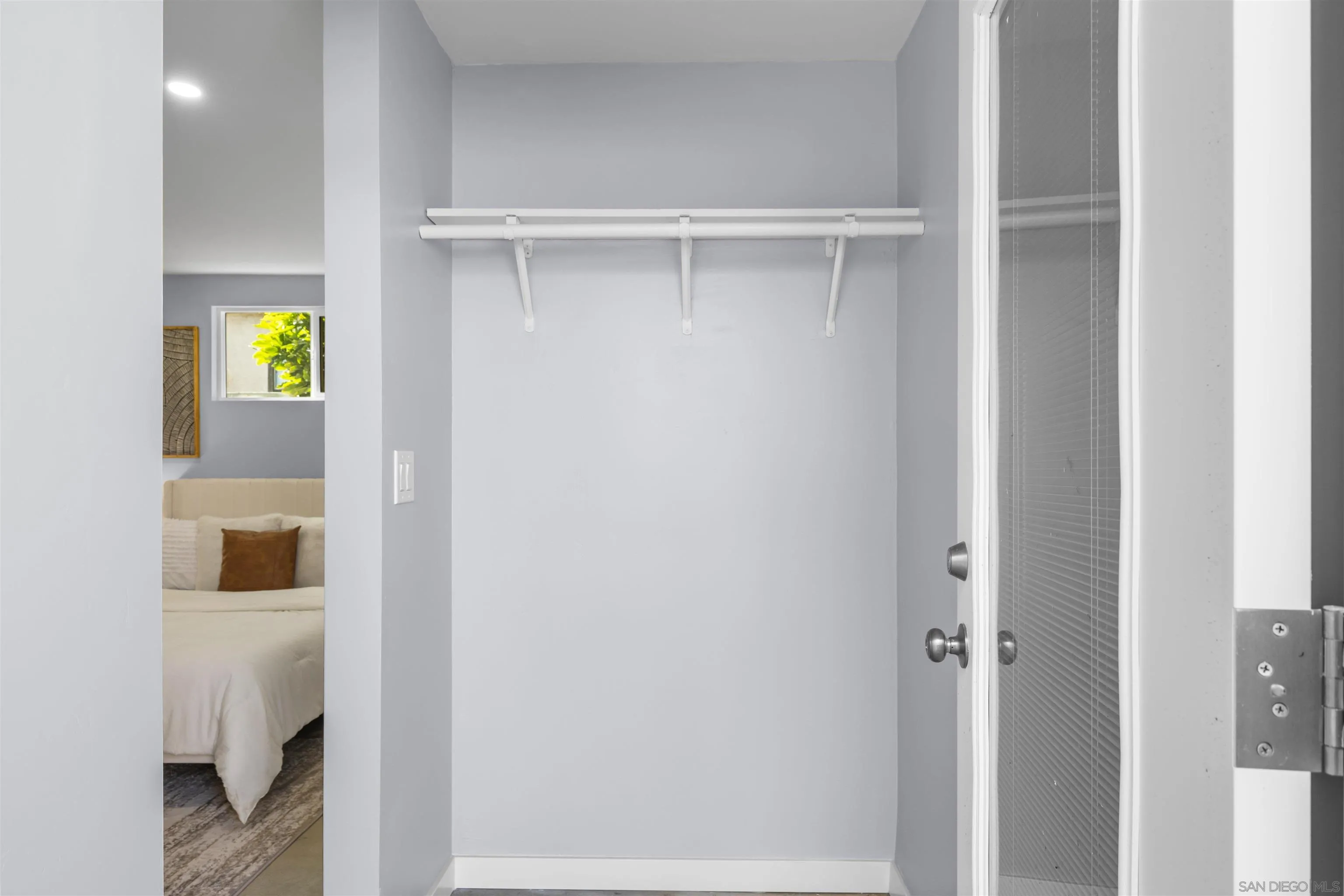 https://cdn.realtyfeed.com/cdn/127/260023143/52993e027cc8410a0a07b4edb6981fb6.webp