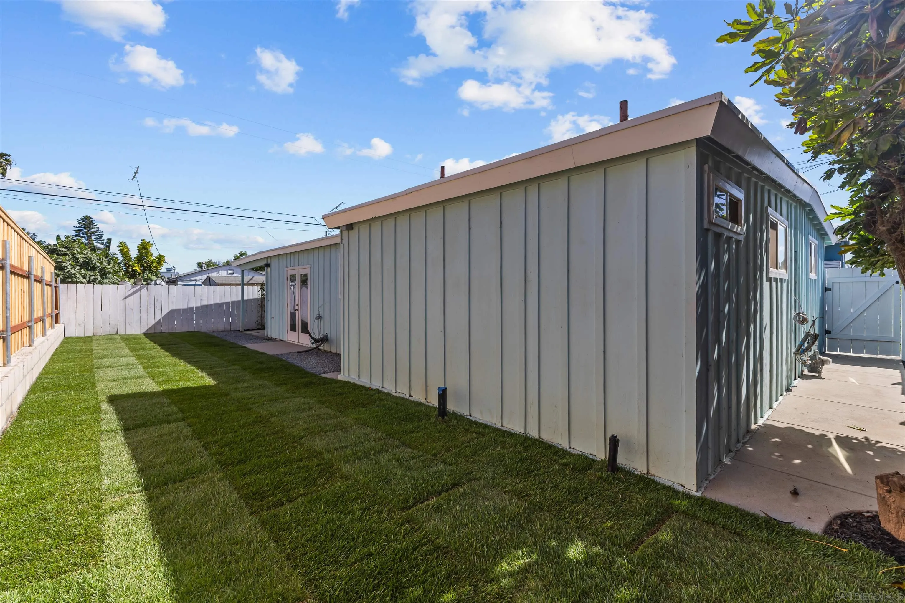https://cdn.realtyfeed.com/cdn/127/260023143/7c908b4bf2461e444c41682fe5c449d7.webp