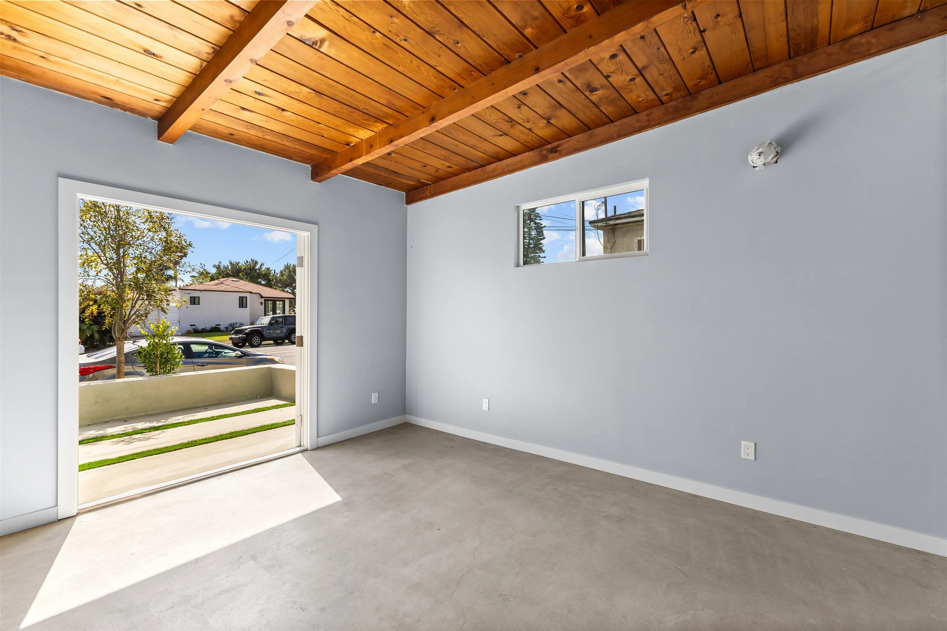 https://cdn.realtyfeed.com/cdn/127/260023143/9106643e636828fda9b61e899f269269.webp