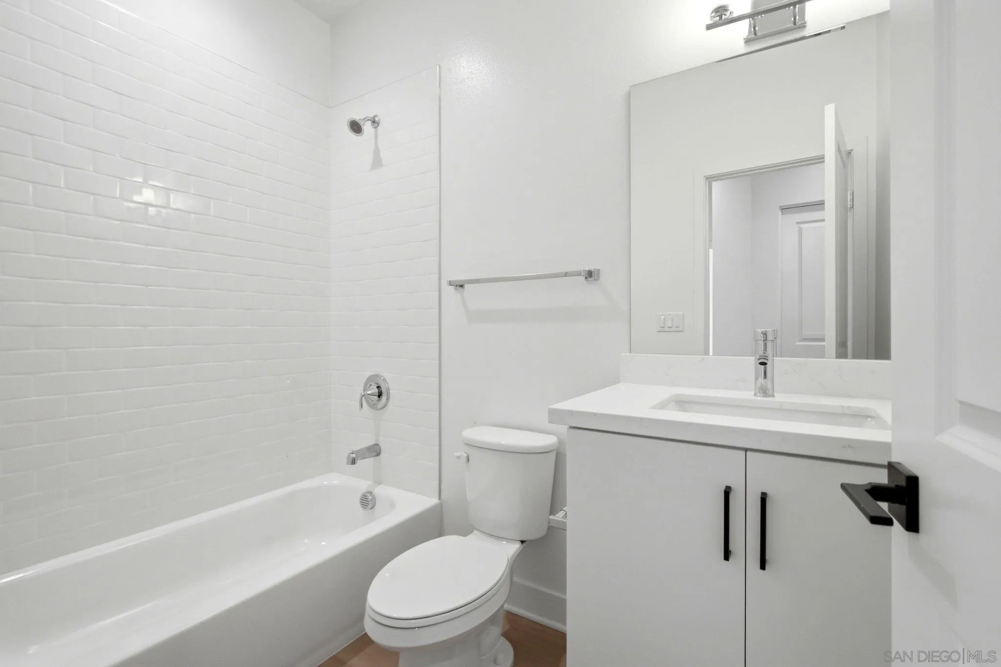 https://cdn.realtyfeed.com/cdn/127/260023150/465a18a3ed2a452bdbc49eaa87bf724f.webp