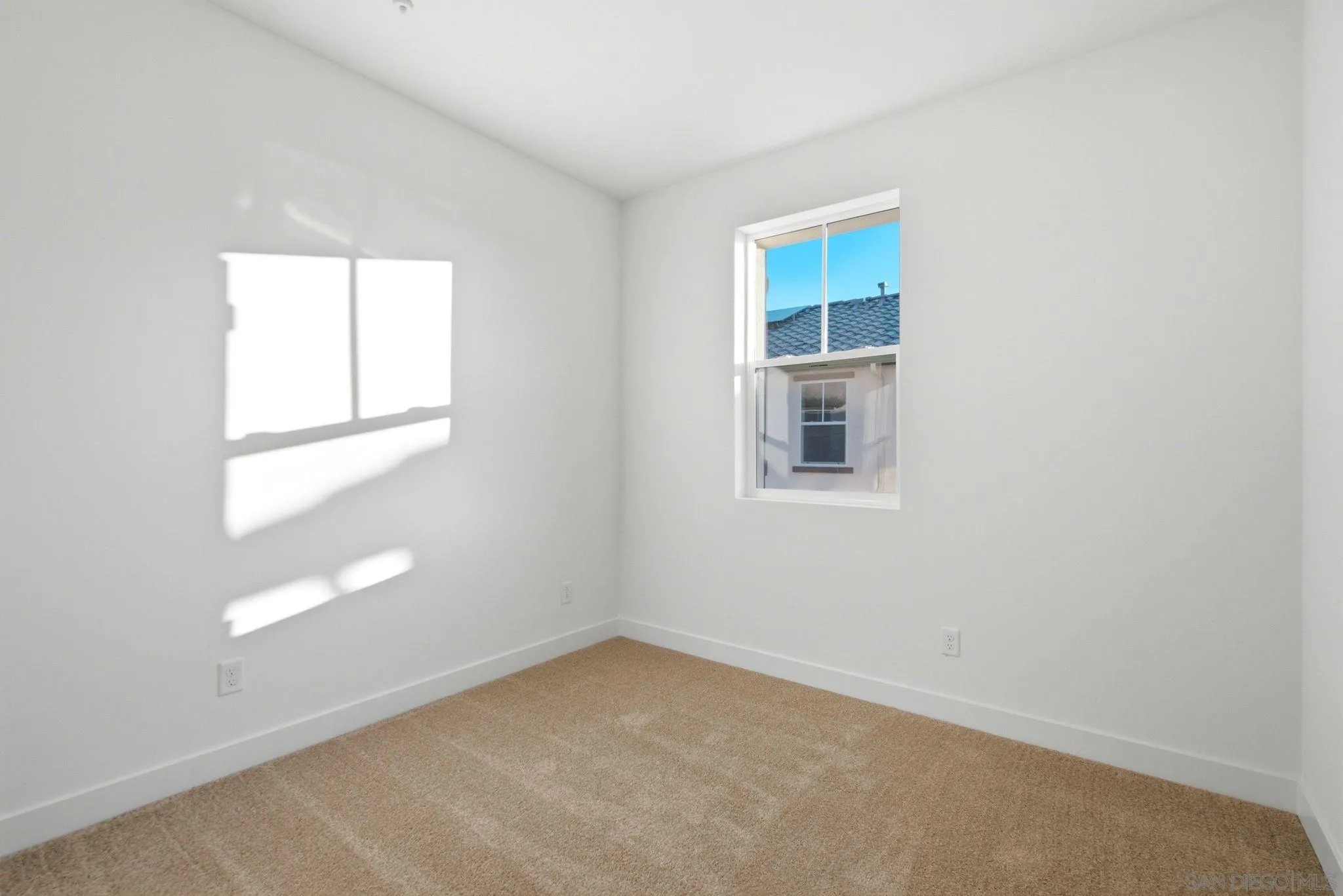 https://cdn.realtyfeed.com/cdn/127/260023150/ff9635cca60fe4e6dbcadba74ce8202f.webp