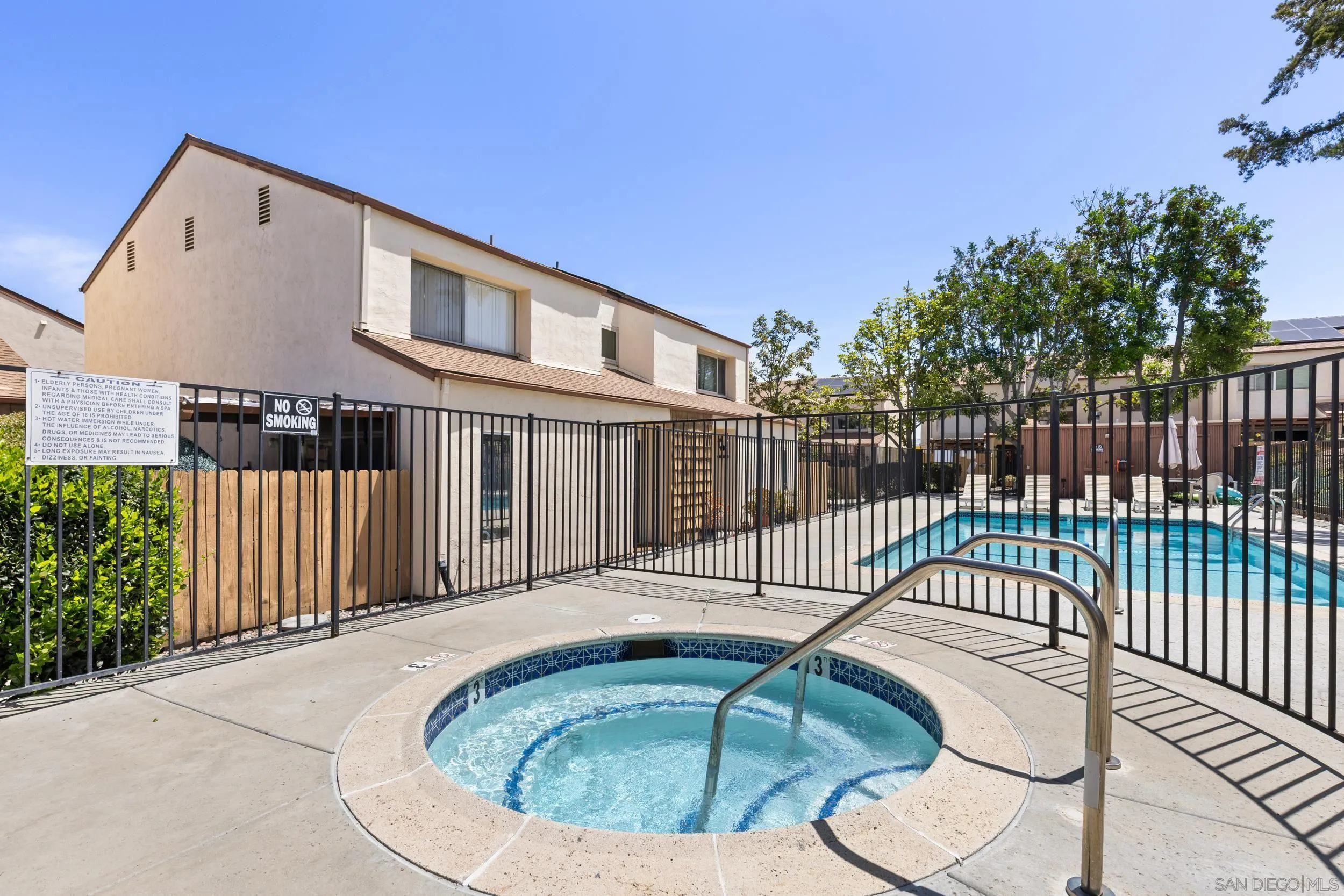 https://cdn.realtyfeed.com/cdn/127/260023152/9110e8f6e18a0a0377c5ad08b77d0a8c.webp