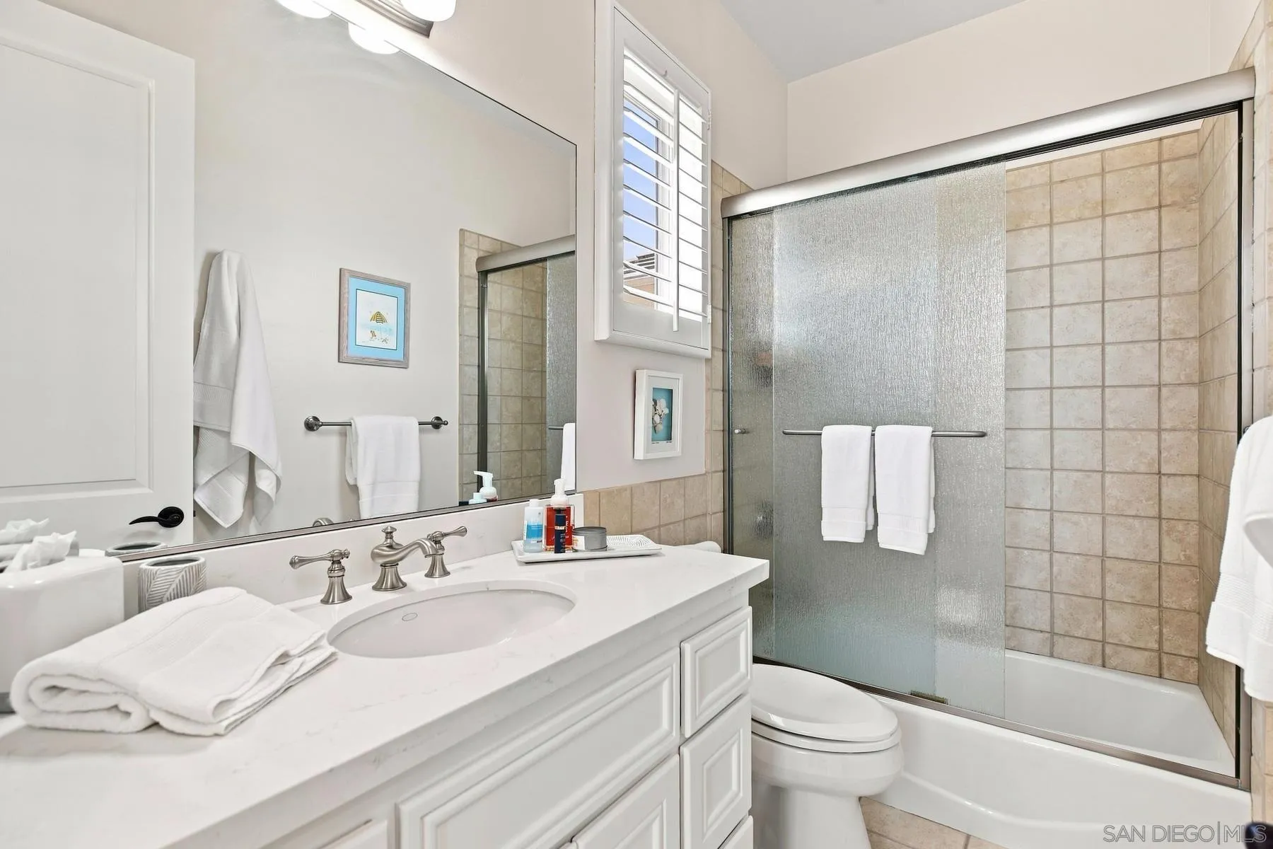 https://cdn.realtyfeed.com/cdn/127/260023153/0595cd79baacfbd1db25a8e53750219b.webp