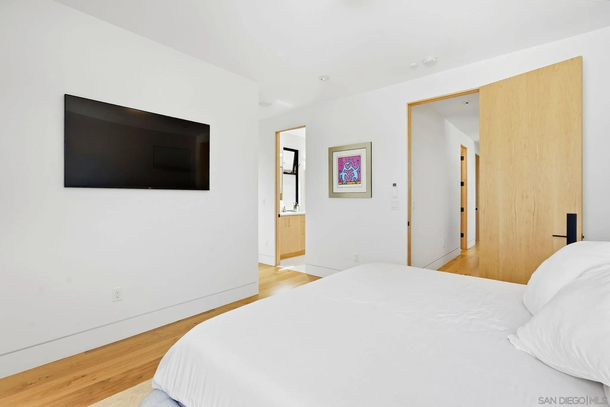 https://cdn.realtyfeed.com/cdn/127/260023156/0e3e57a79a640d29fdb056d10074ea49.webp