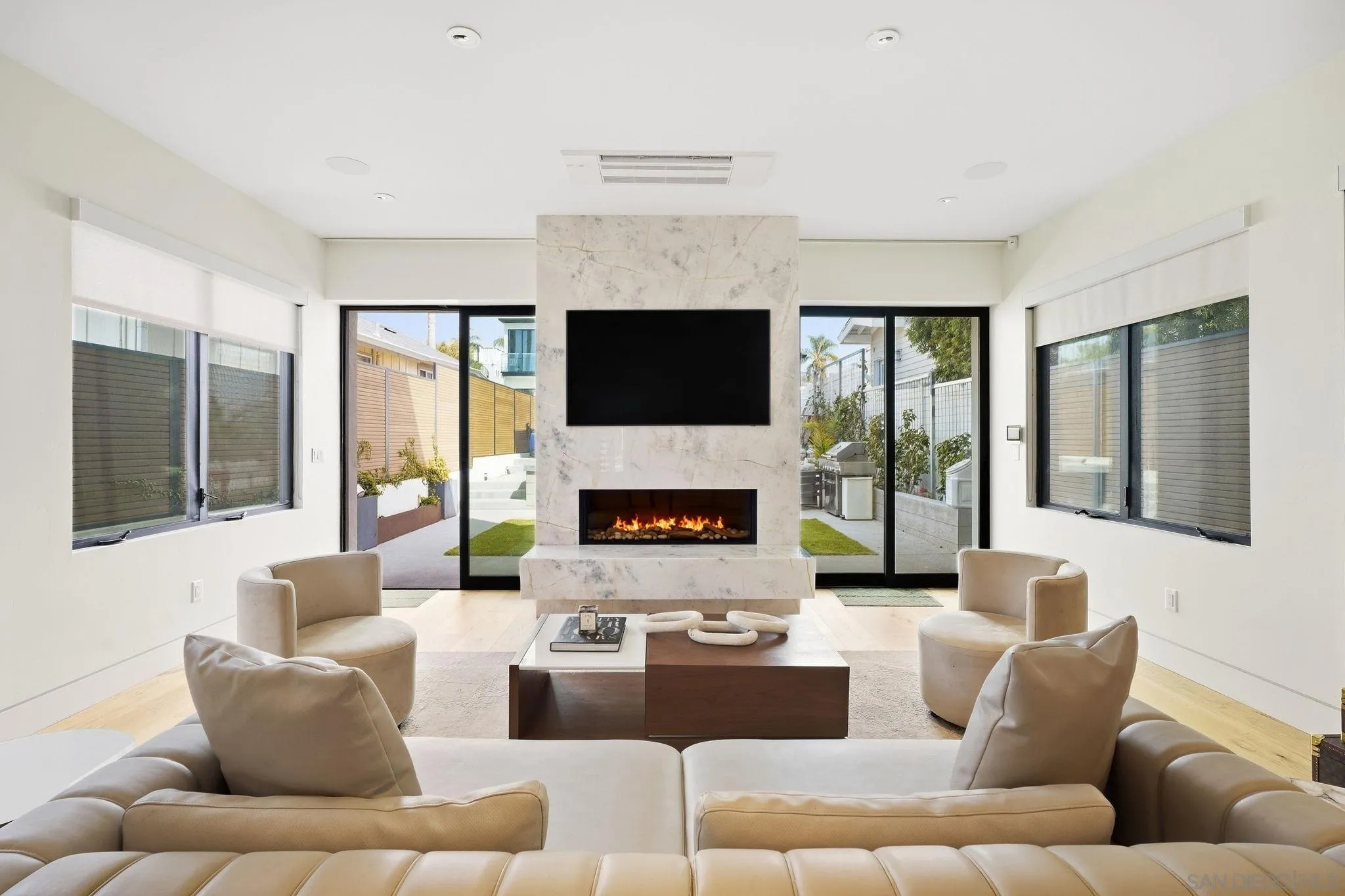 https://cdn.realtyfeed.com/cdn/127/260023156/97488495d15f7f8e334d38003505993f.webp