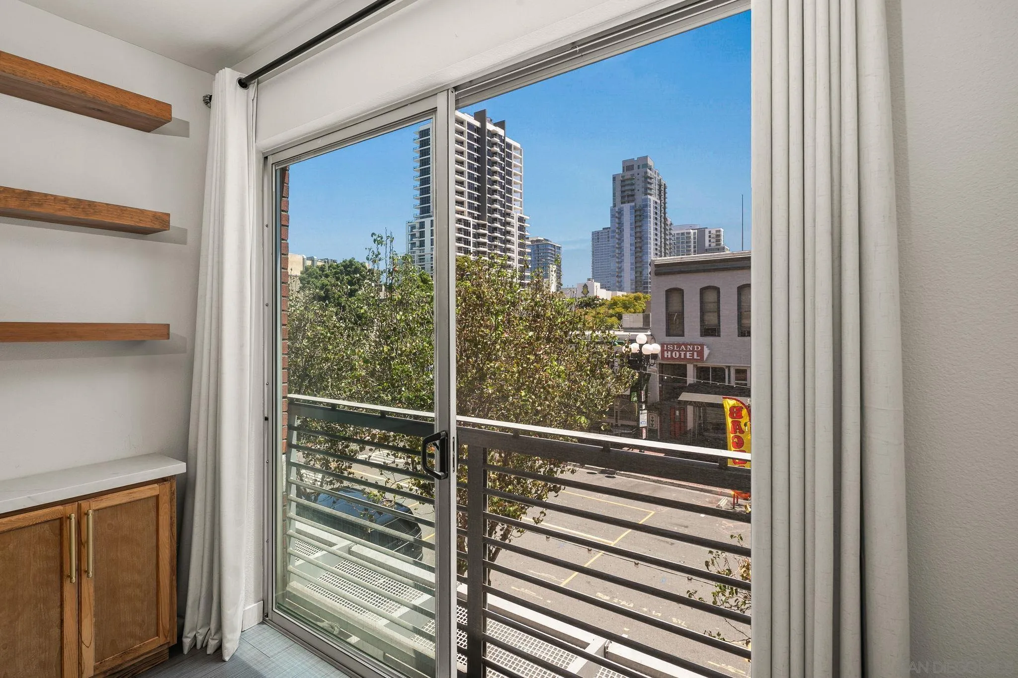 445 Island Unit 321, San Diego, CA 92101 - Photo 5 of 23, San Diego, CA
