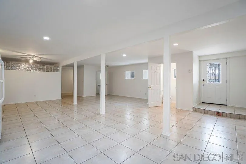 https://cdn.realtyfeed.com/cdn/127/260023159/59e25a914f237315e190cb203ee02e8f.webp