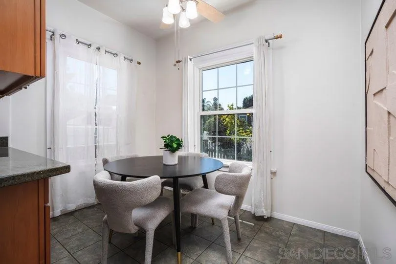 https://cdn.realtyfeed.com/cdn/127/260023159/640f719572137163d1fdde2309446c1b.webp