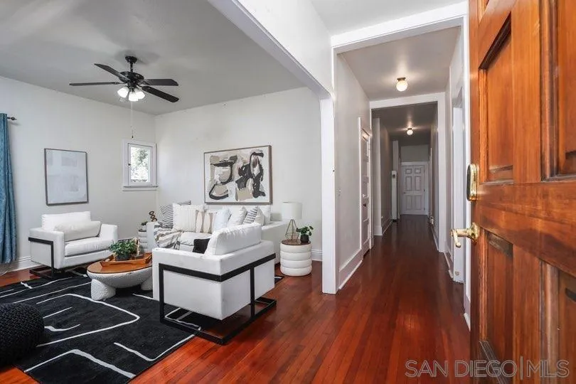 https://cdn.realtyfeed.com/cdn/127/260023159/8f4fdd83b1f95a5f6d1b1a9b50ce2b52.webp