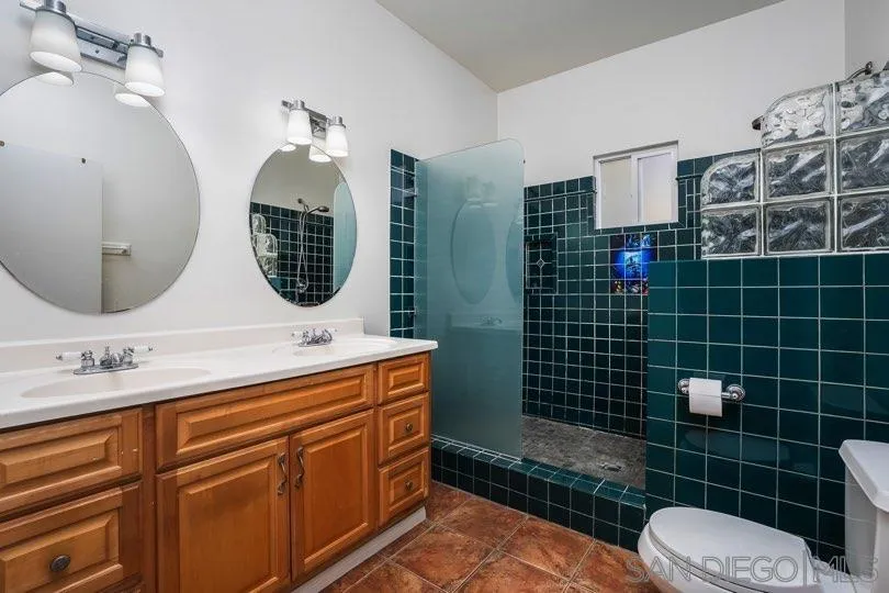 https://cdn.realtyfeed.com/cdn/127/260023159/a8b280d3e1cedb295824cc403942a692.webp