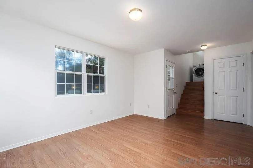 https://cdn.realtyfeed.com/cdn/127/260023159/af1ece22594140fd67525603acf47a59.webp