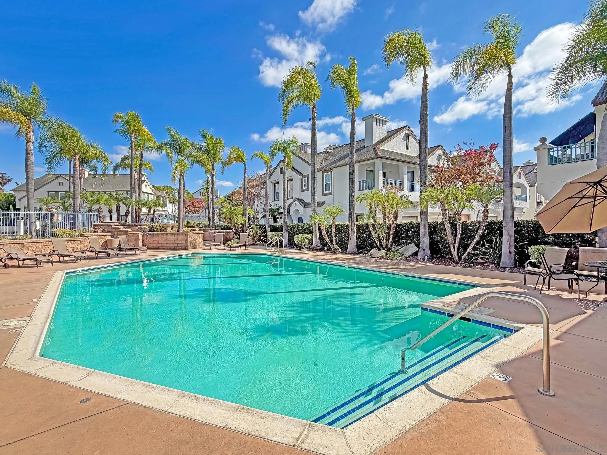https://cdn.realtyfeed.com/cdn/127/260023170/aaa4e3991b11f13b69c2ba4328faab90.webp