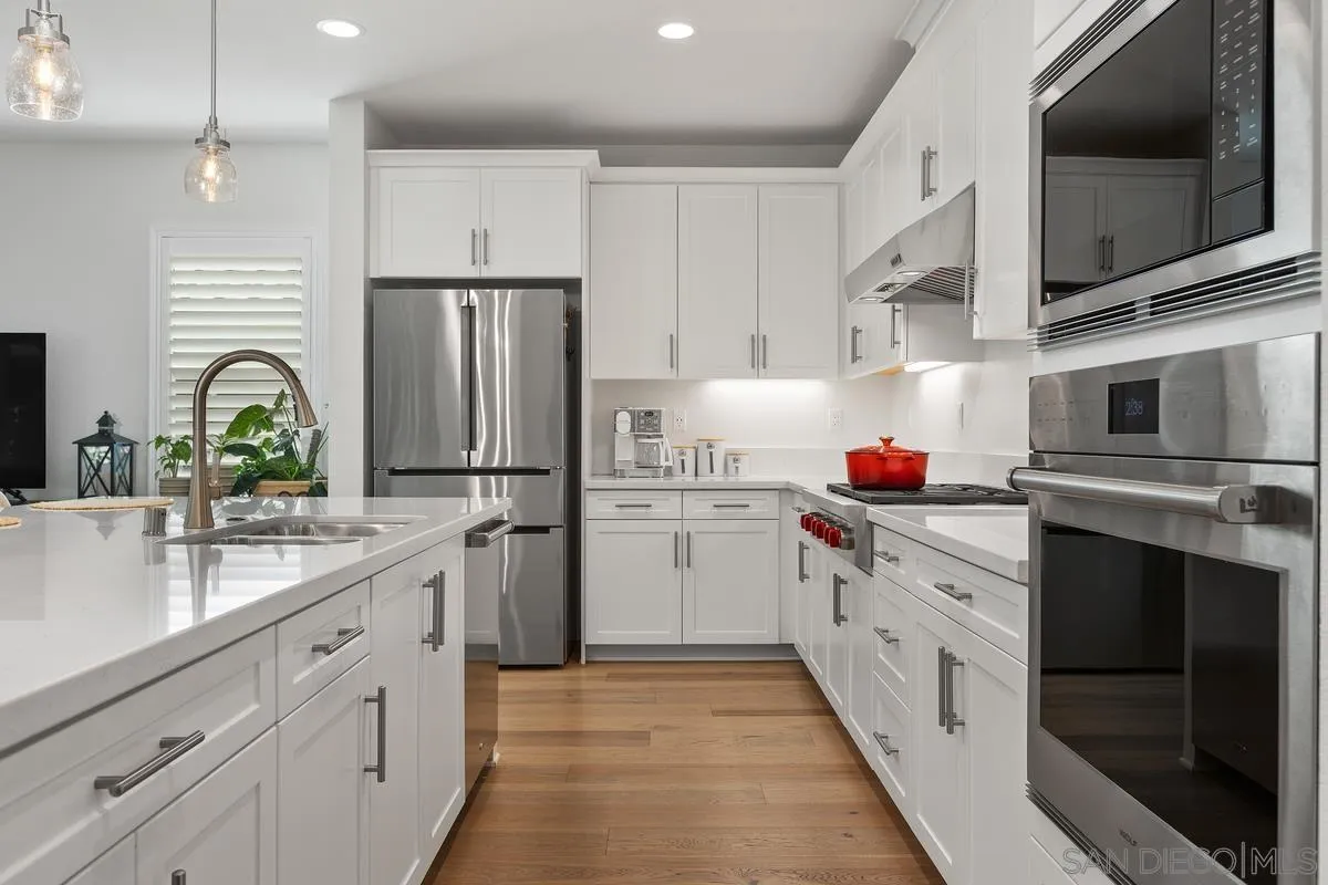 https://cdn.realtyfeed.com/cdn/127/260023174/072ab1c95685f8cbc54514a4d6aa39c0.webp