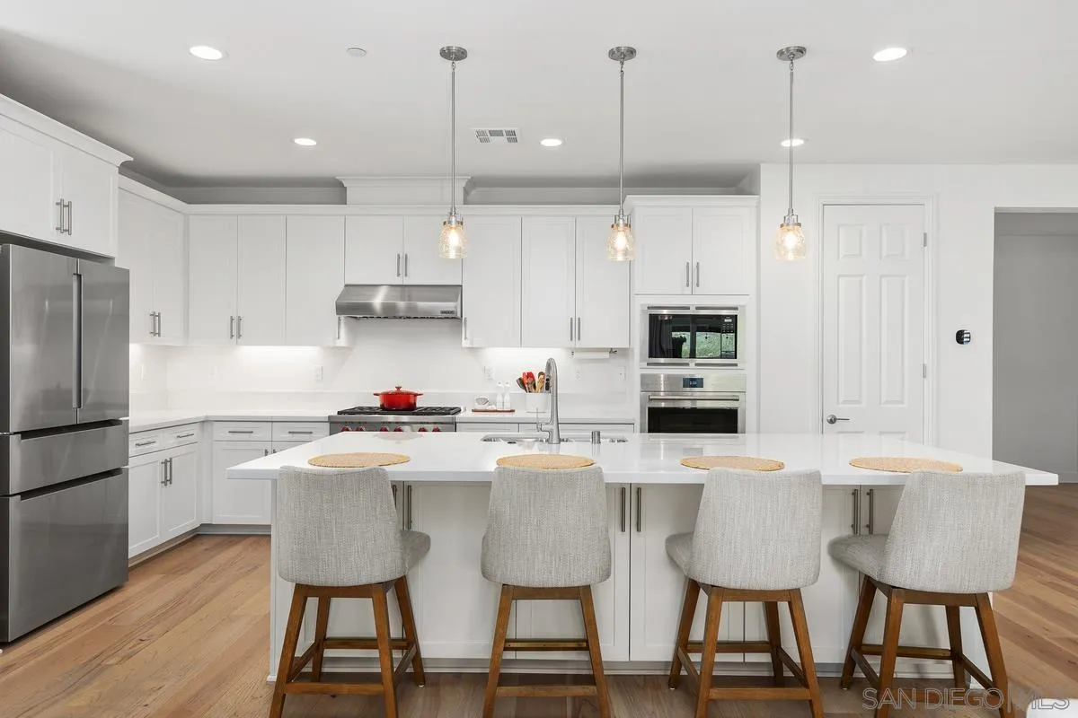 https://cdn.realtyfeed.com/cdn/127/260023174/c90871e48463eaf4befde48f50762e96.webp