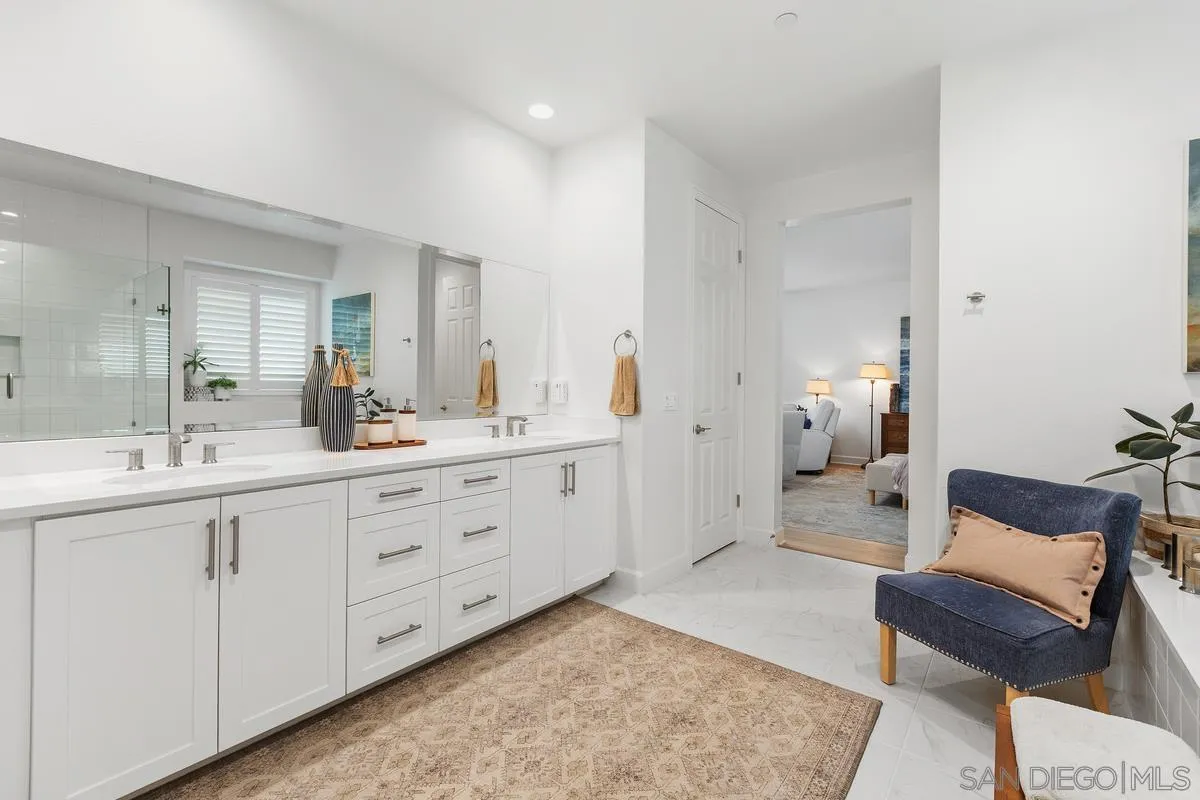 https://cdn.realtyfeed.com/cdn/127/260023174/e863c3b2f3be1fb5ad00b3e760e78c8a.webp