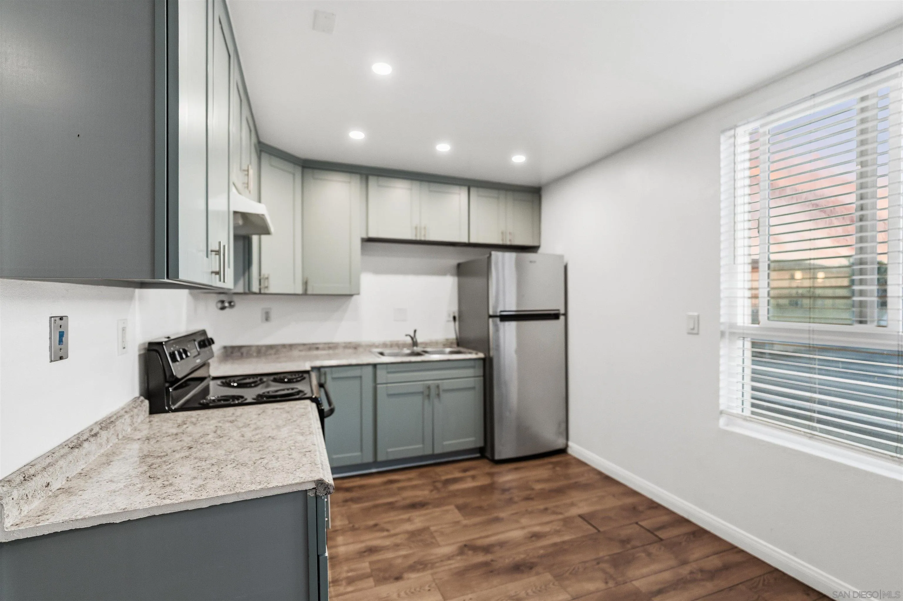 https://cdn.realtyfeed.com/cdn/127/260023175/ed208cbf91f57ab93e74c4739d4ab42e.webp