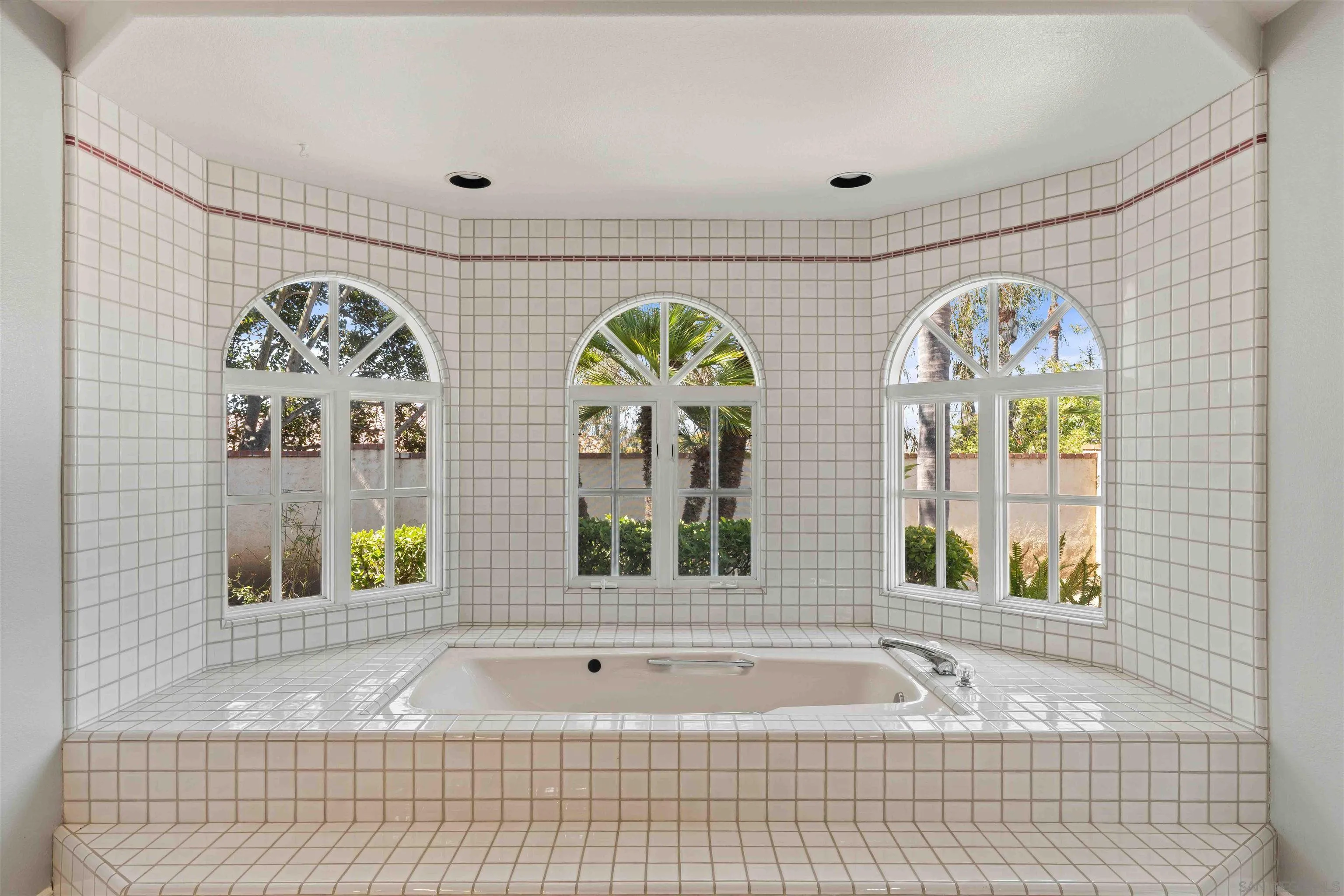 https://cdn.realtyfeed.com/cdn/127/260023177/0652896b6da15682b58eadd05491d355.webp