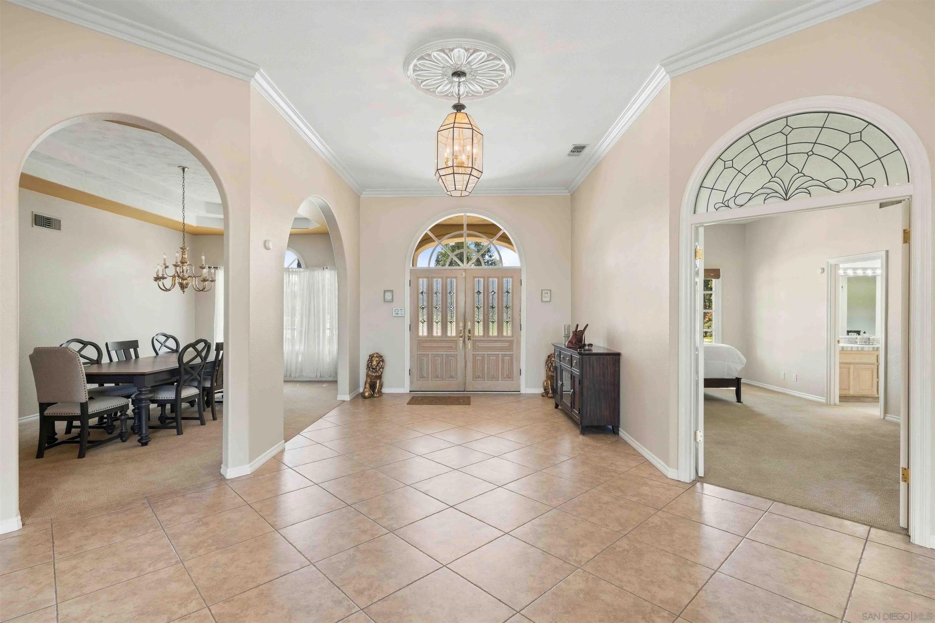 https://cdn.realtyfeed.com/cdn/127/260023177/0725f2bf959ec277270f0d5cfa25a6c5.webp