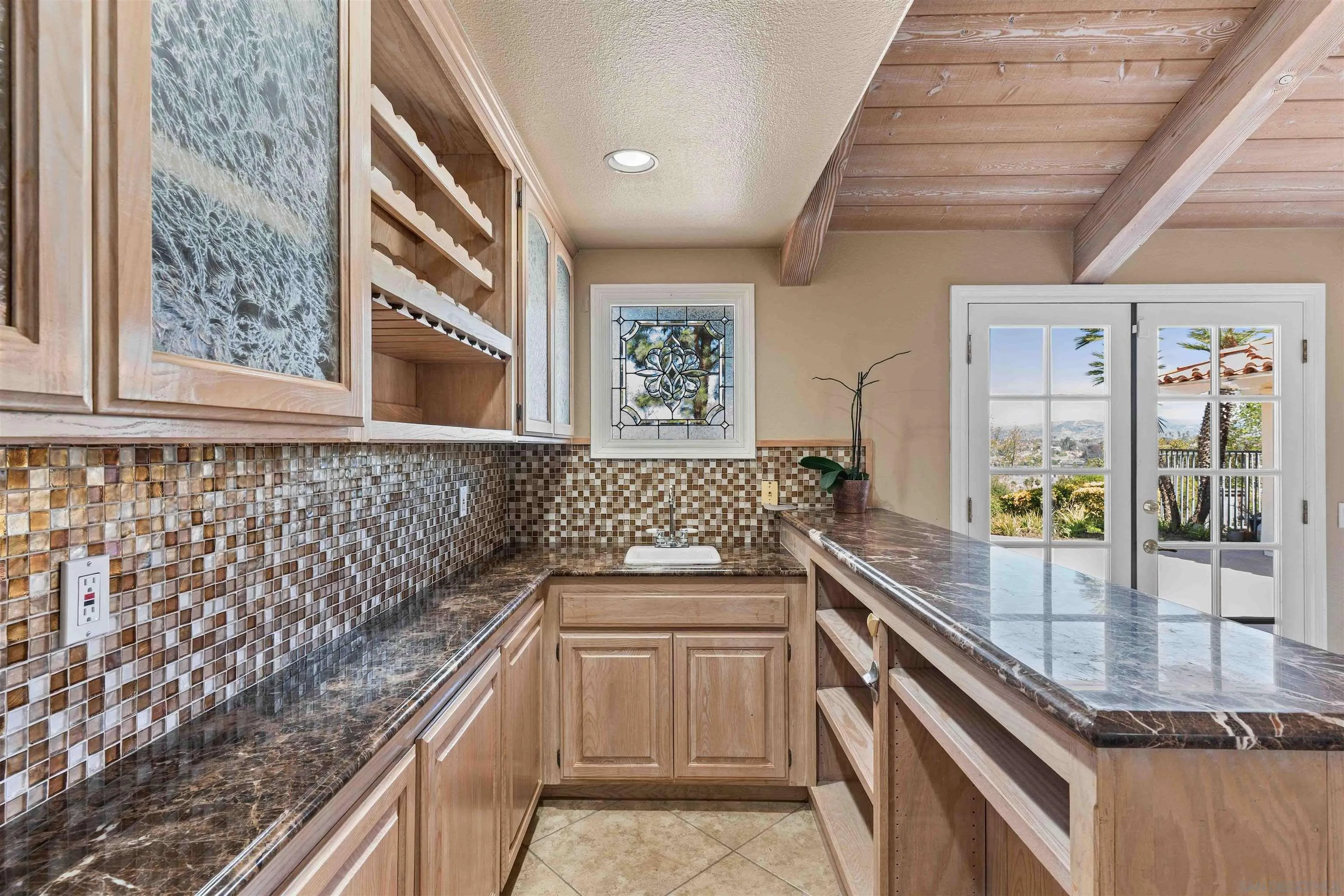 https://cdn.realtyfeed.com/cdn/127/260023177/b35b1605efff74296adda64fd6e11fec.webp