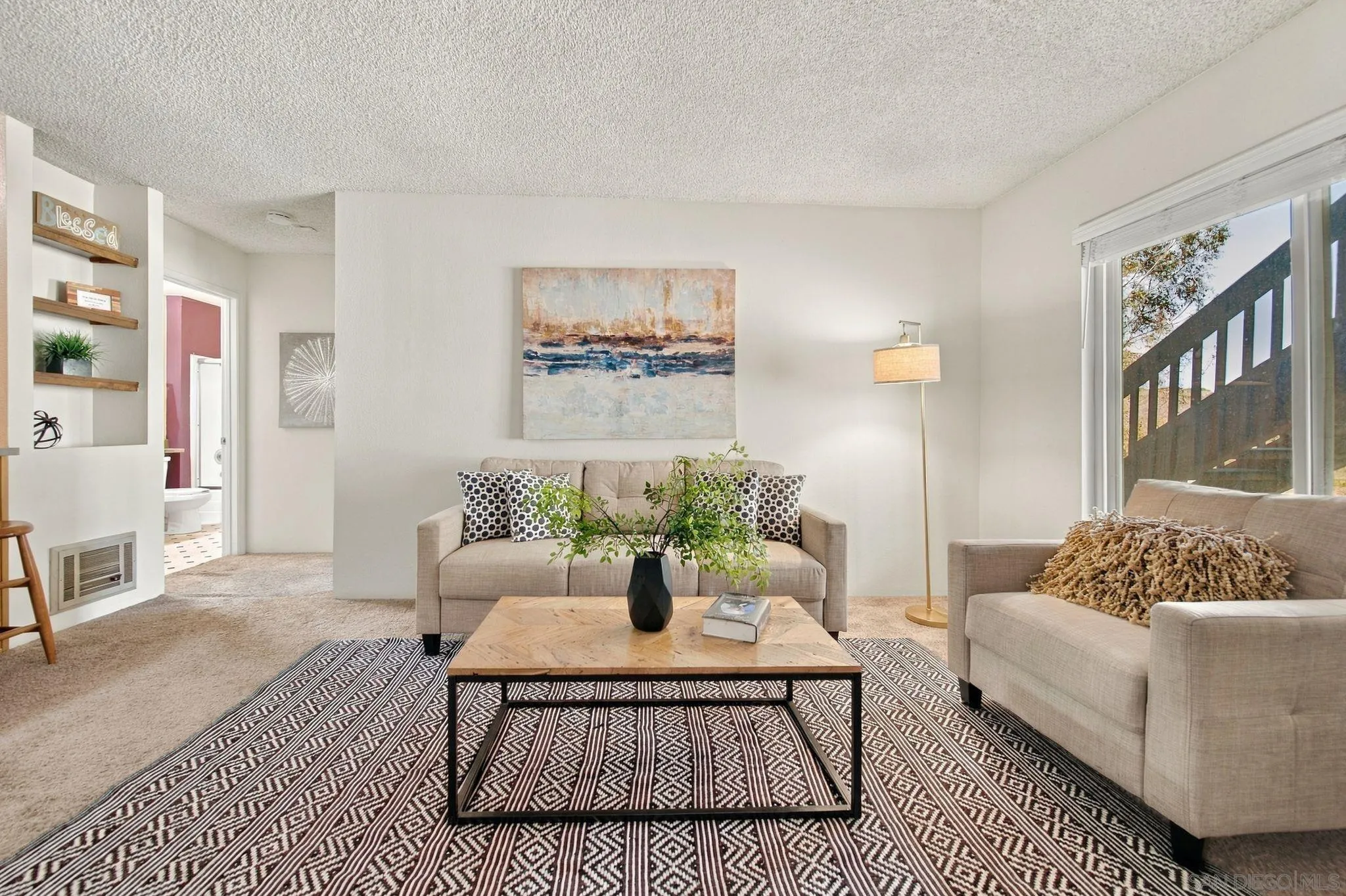 https://cdn.realtyfeed.com/cdn/127/260023179/2595bf13f80c0f75dcb3a776495d74f4.webp