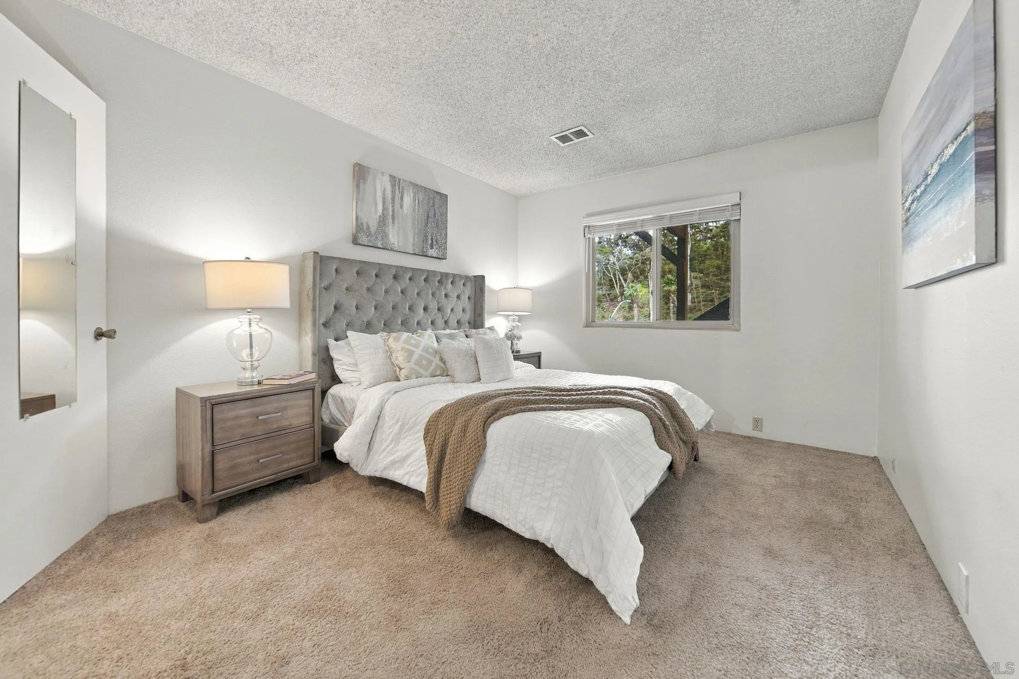 https://cdn.realtyfeed.com/cdn/127/260023179/e87190528aaaa817cdccfb164749ddbc.webp