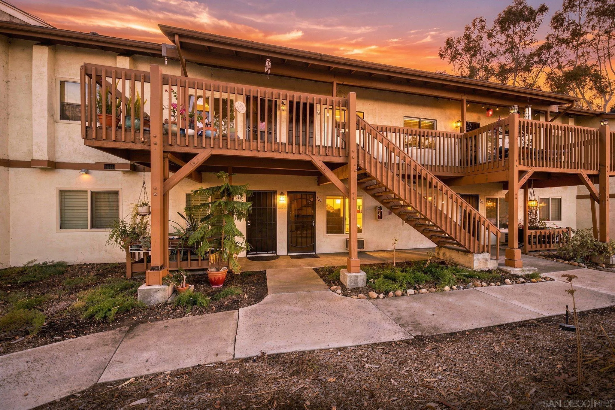 6394 Rancho Mission Rd Unit 121, San Diego, CA 92108 - Main photo, San Diego, CA