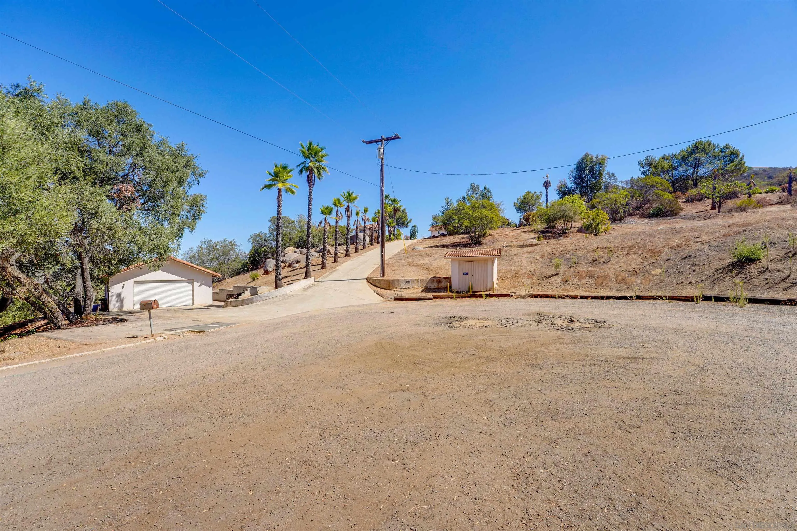 393 Galloway Valley Court, ALPINE, CA 91901 - Main photo, Alpine, CA