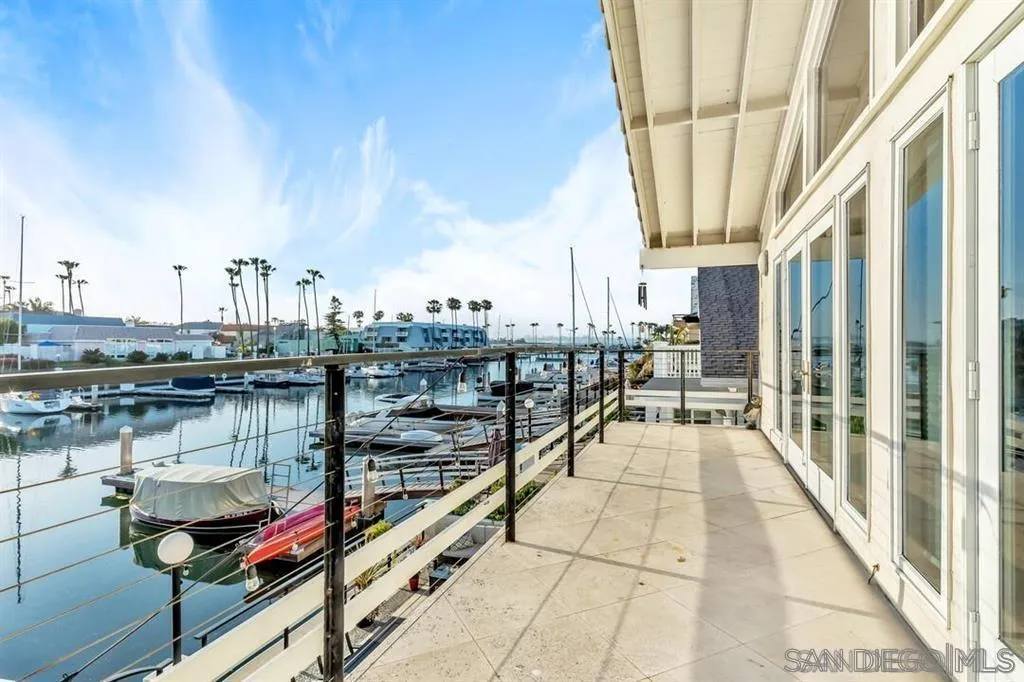 https://cdn.realtyfeed.com/cdn/127/260023187/67b8b8b4fd1e037a96cb249b2c22fd6c.webp