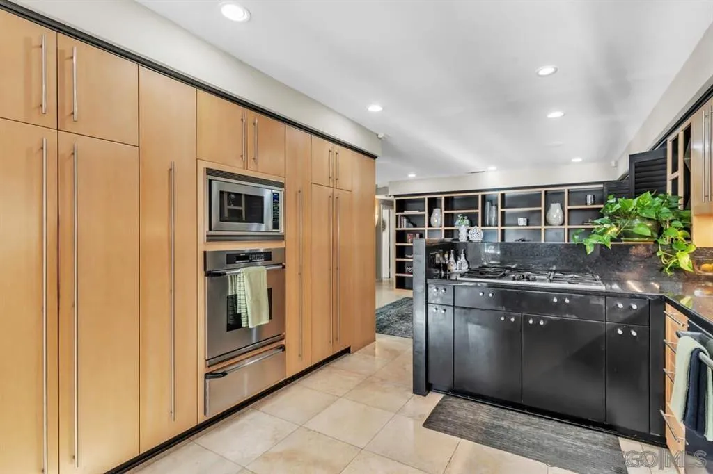 https://cdn.realtyfeed.com/cdn/127/260023187/78ee8105efb71a5cb0befbb8c4f904c8.webp