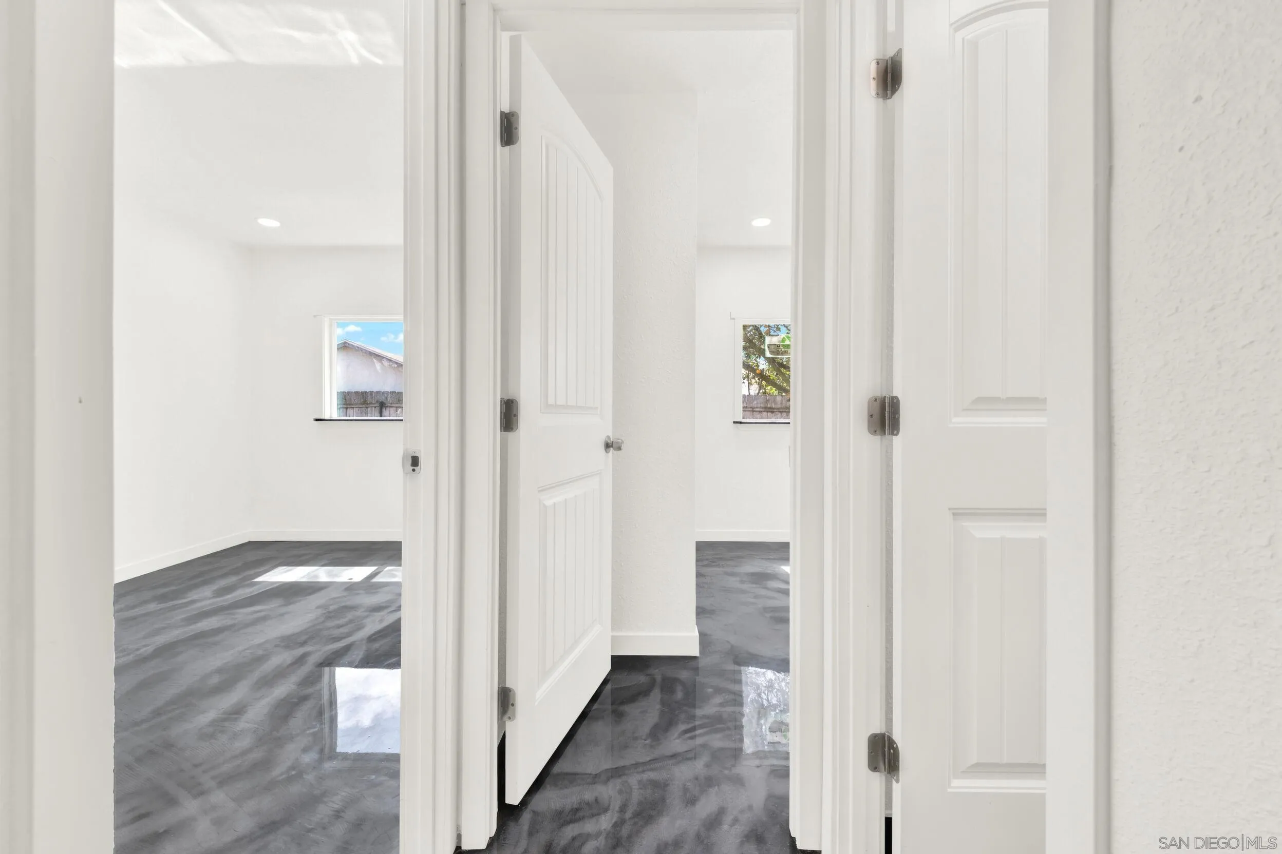 https://cdn.realtyfeed.com/cdn/127/260023188/19e2b6473883bc922ea48bd882b6c859.webp