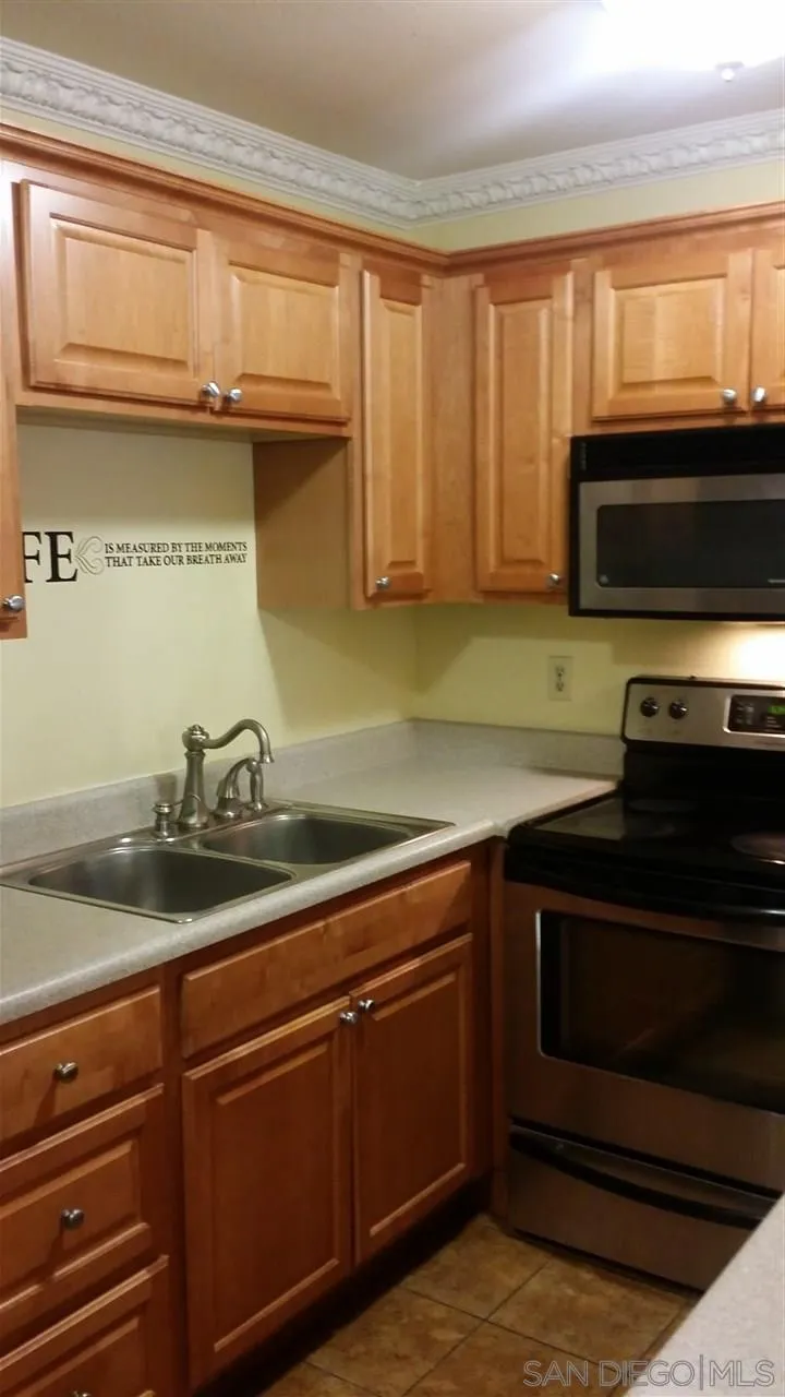 6354 Rancho Mission Road Unit 515, San Diego, CA 92108 - Photo 4 of 18, San Diego, CA