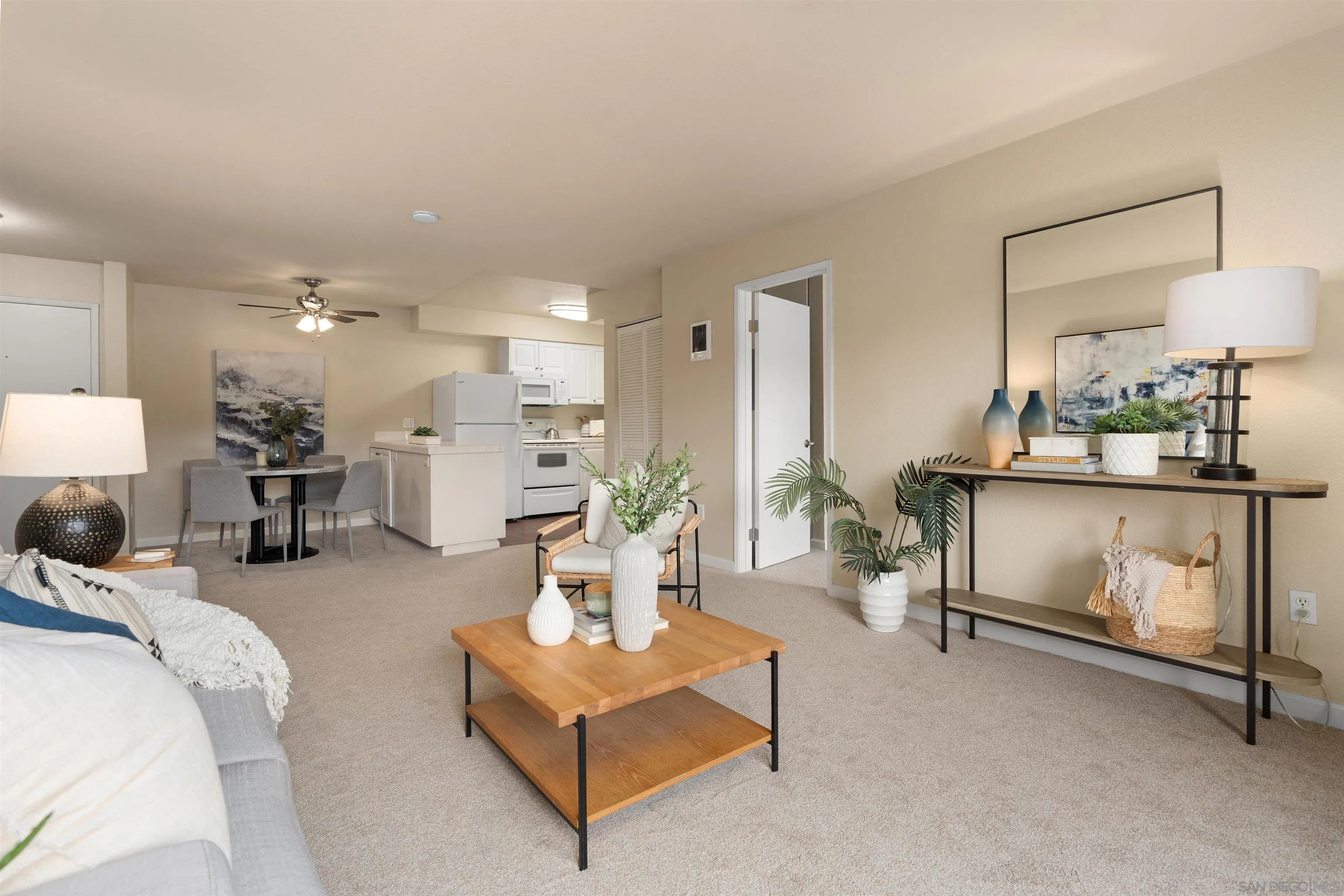 https://cdn.realtyfeed.com/cdn/127/260023196/cfe4d372143ee1370f69c56e6fb7d8c3.webp
