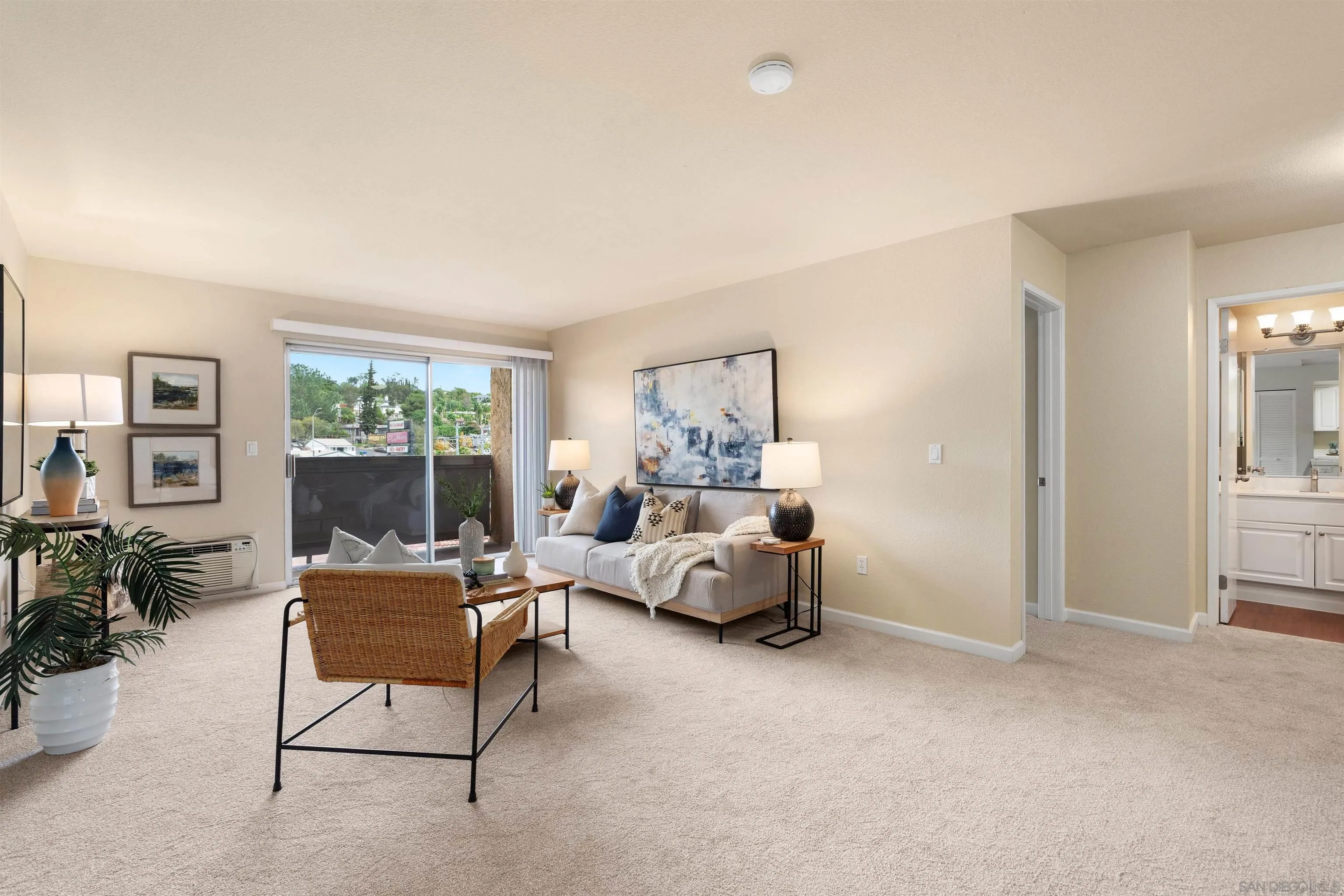 https://cdn.realtyfeed.com/cdn/127/260023196/d62752fc75f69a51cd408205d08a74c9.webp