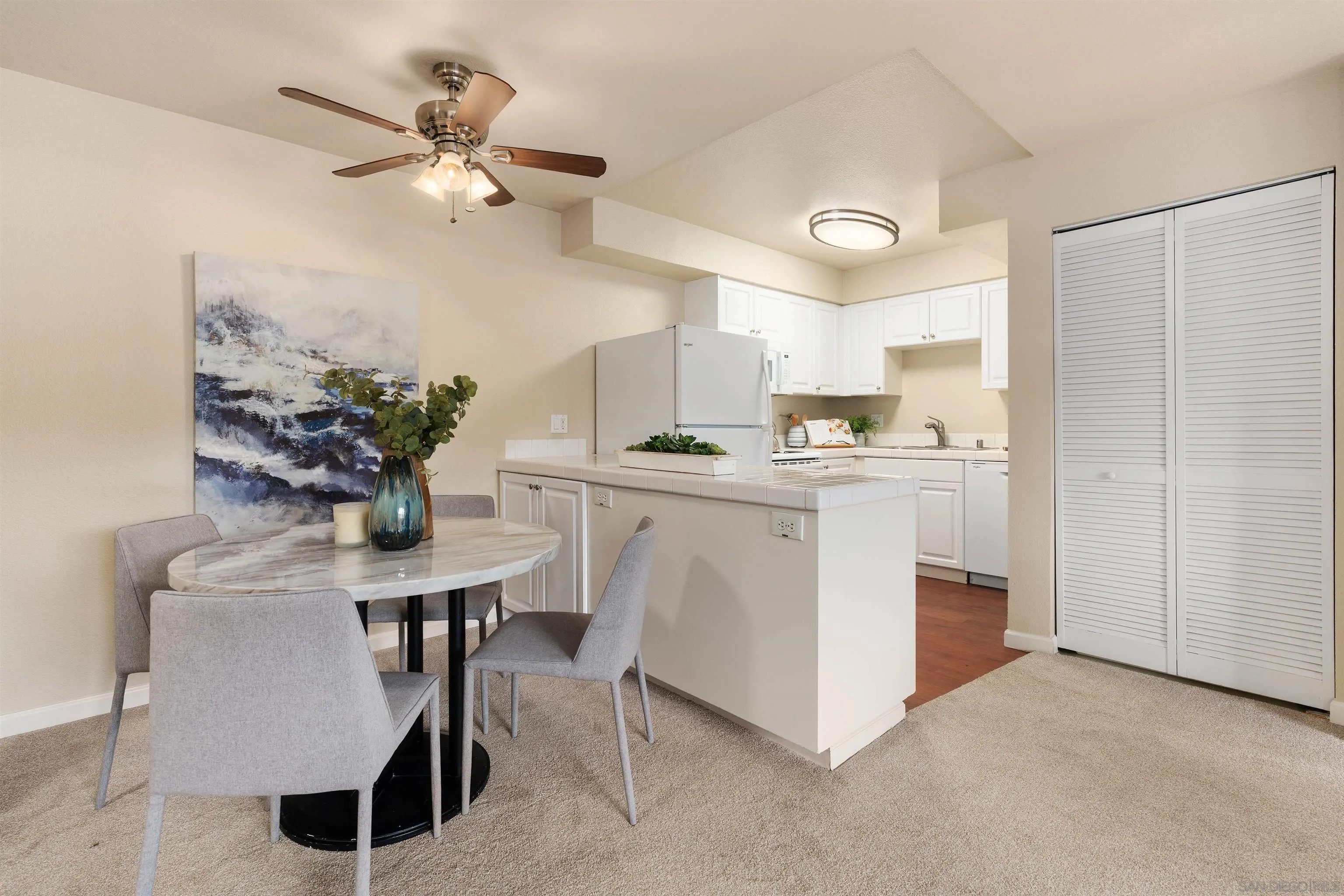 https://cdn.realtyfeed.com/cdn/127/260023196/f27e05516fac6f724e033c9934c79a5c.webp