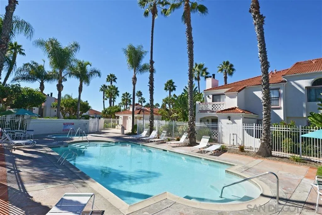 9489 Fairgrove Ln Unit 103, San Diego, CA 92129 - Photo 3 of 23, San Diego, CA